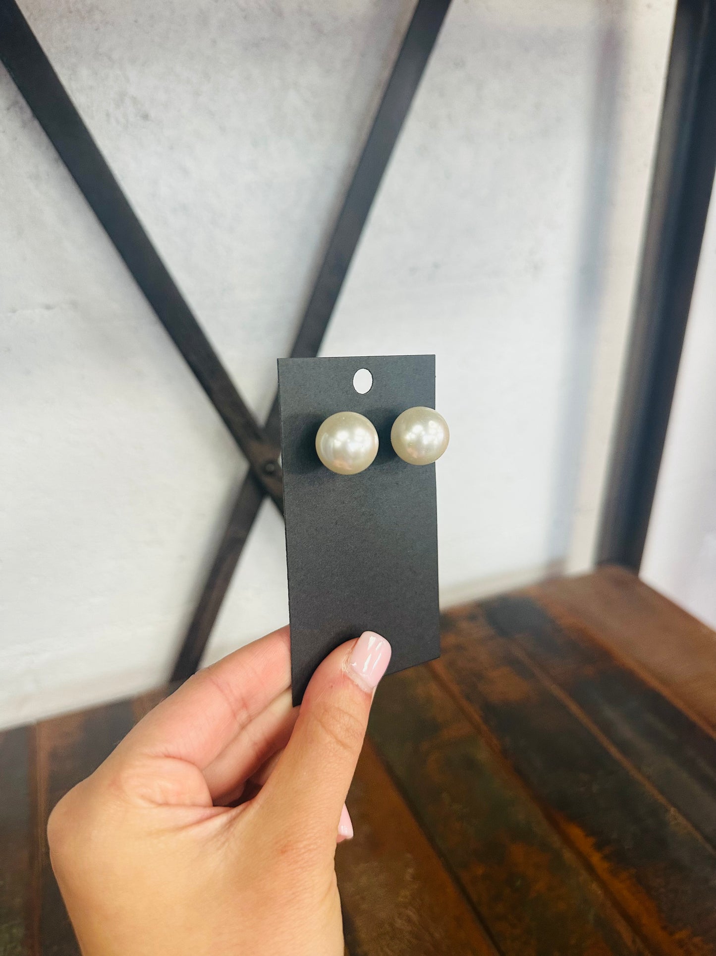 16mm Pearl Stud Earring