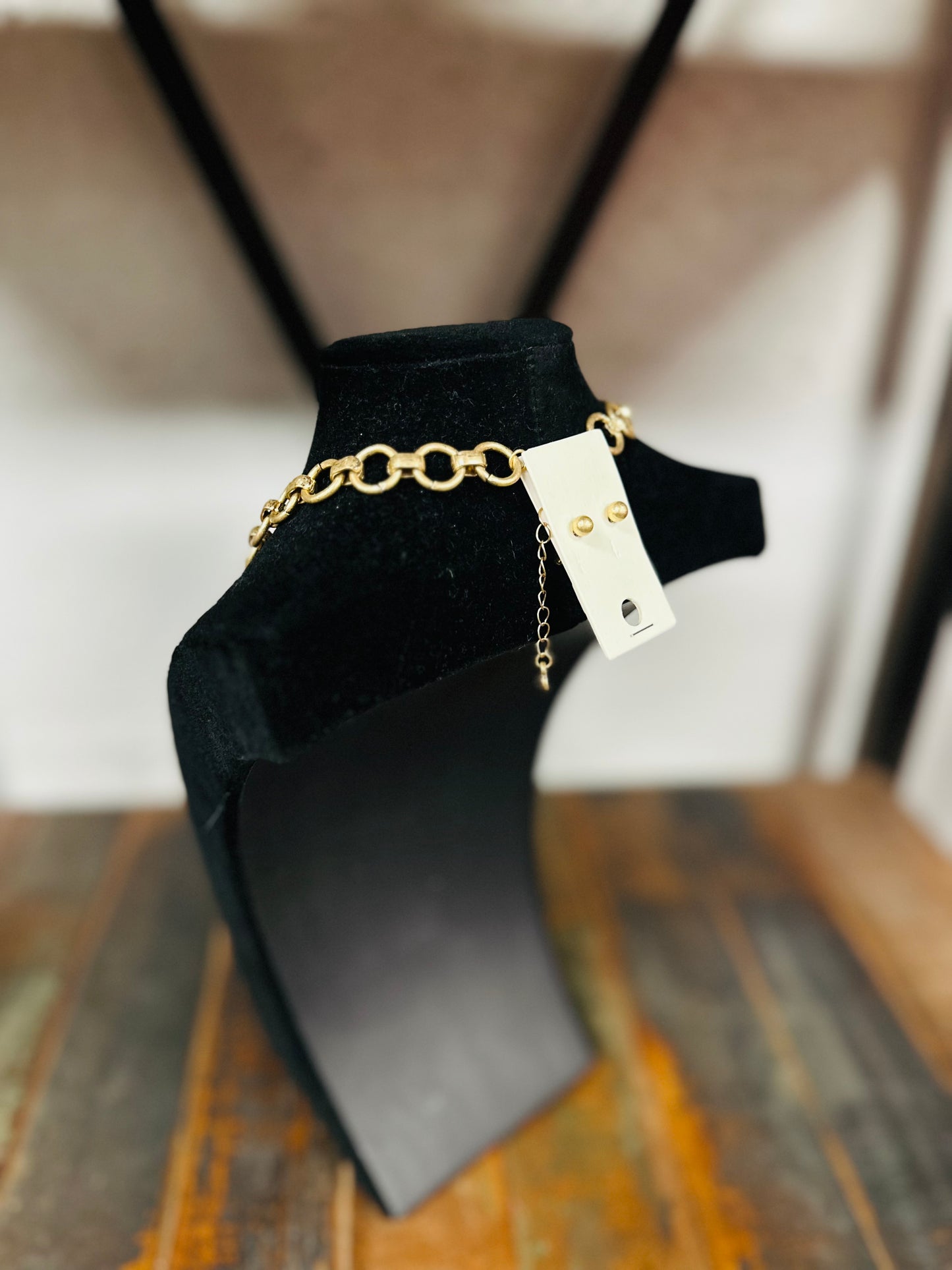 Brown Square Stone Pendant Necklace