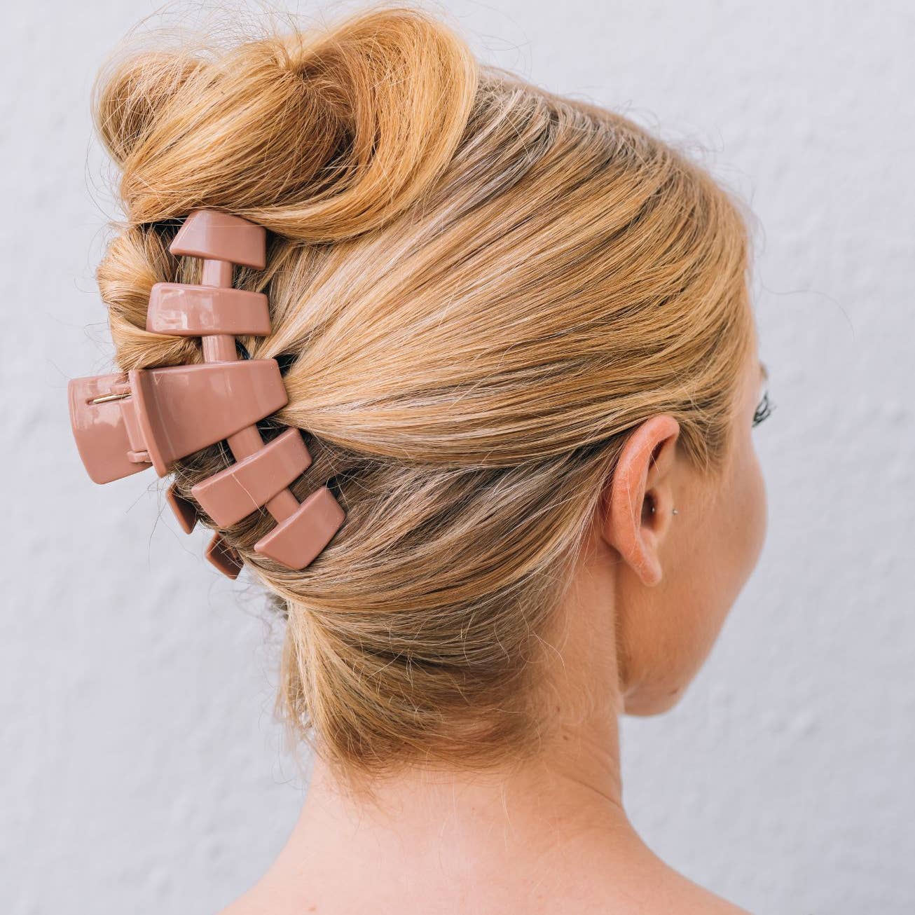 Classic Mocha Mousse Hair Clip