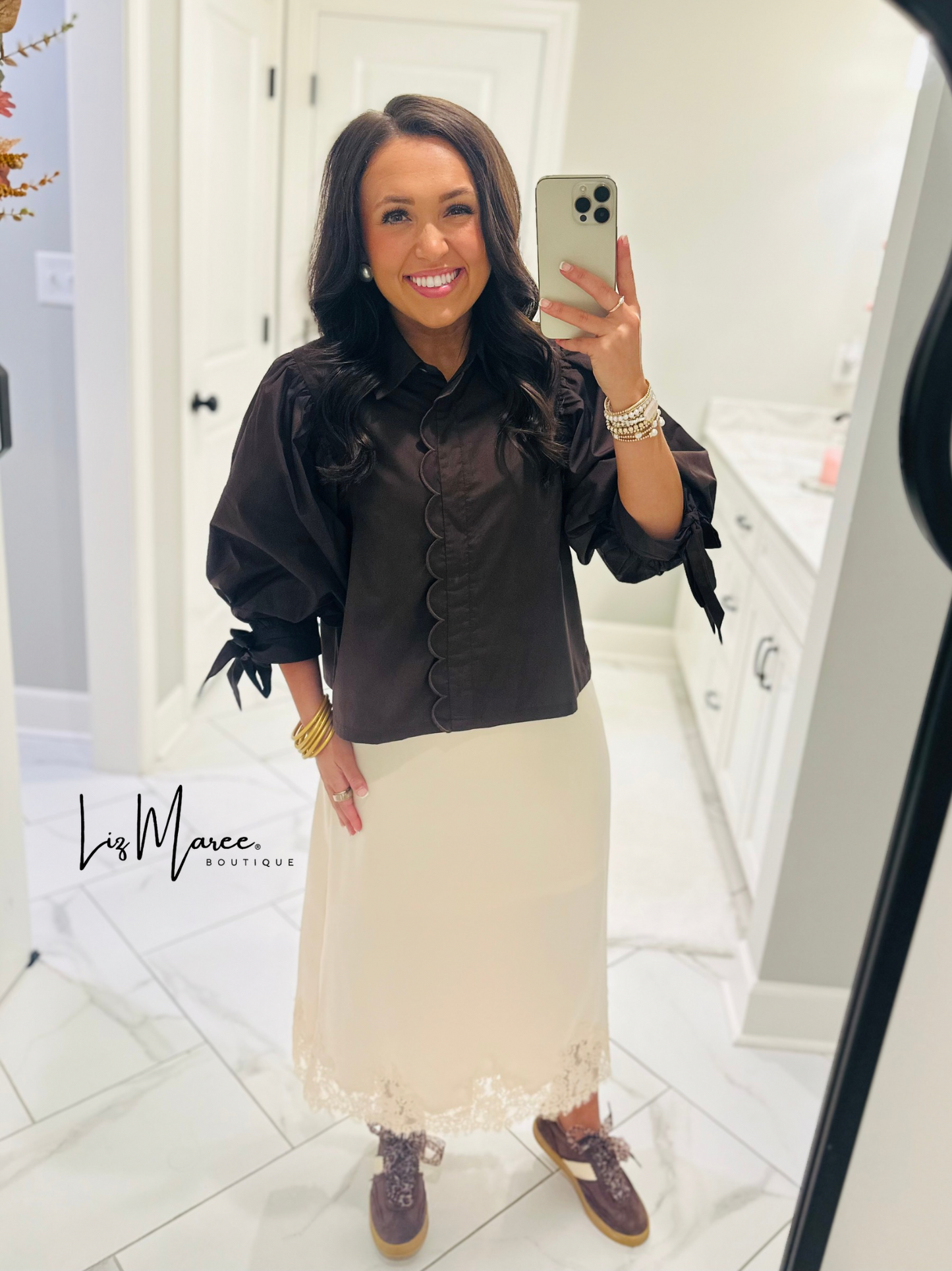 The Bruna Brown Scallop Trim Top