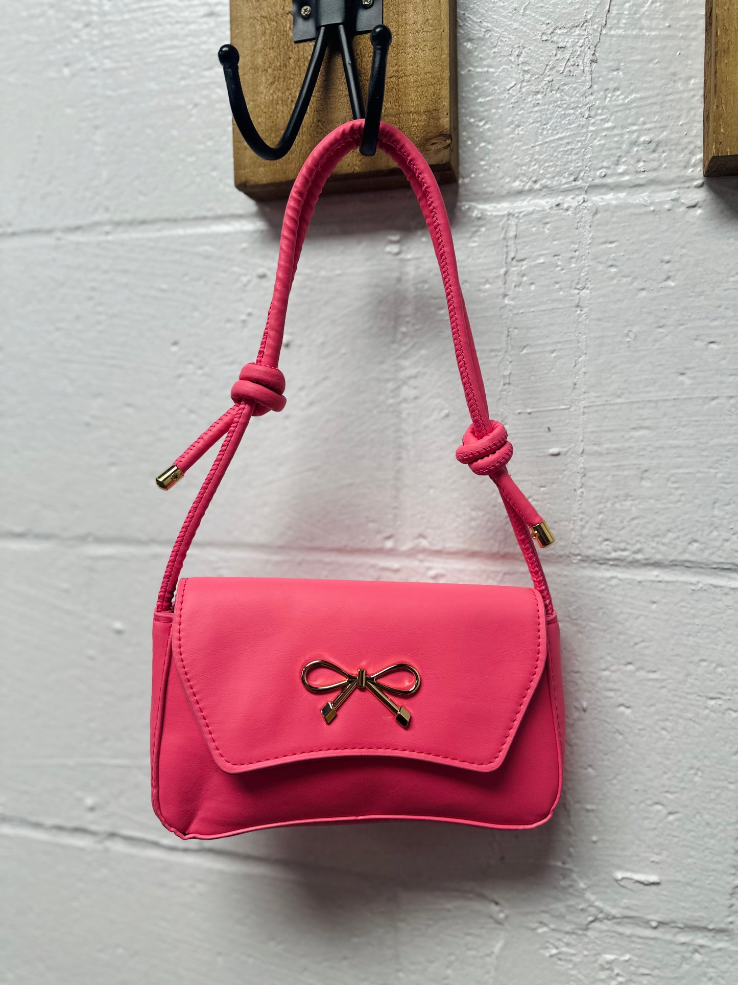 The Isabella Gold Bow Shoulder Bag