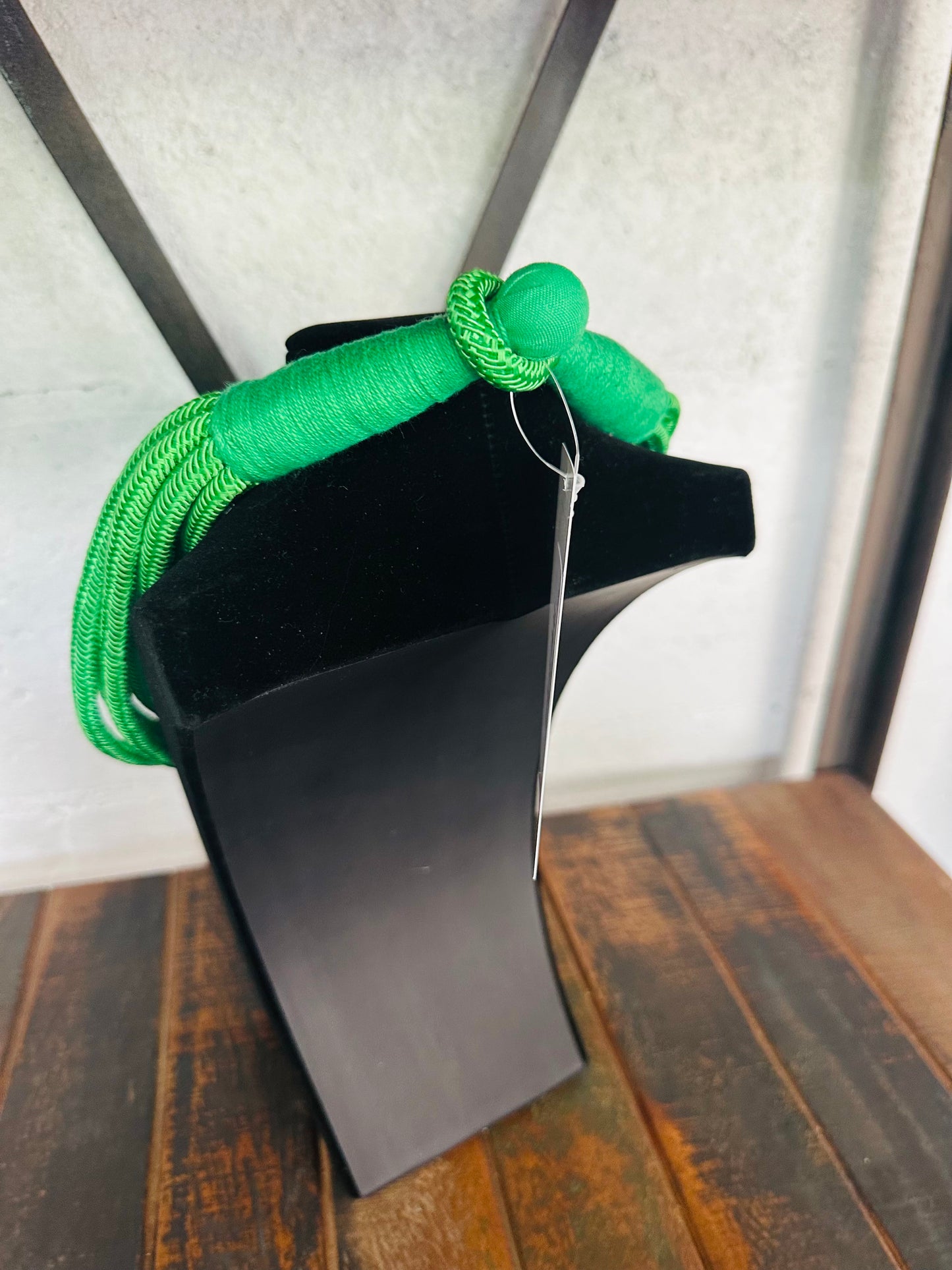 8 Strand Necklace - Kelly Green