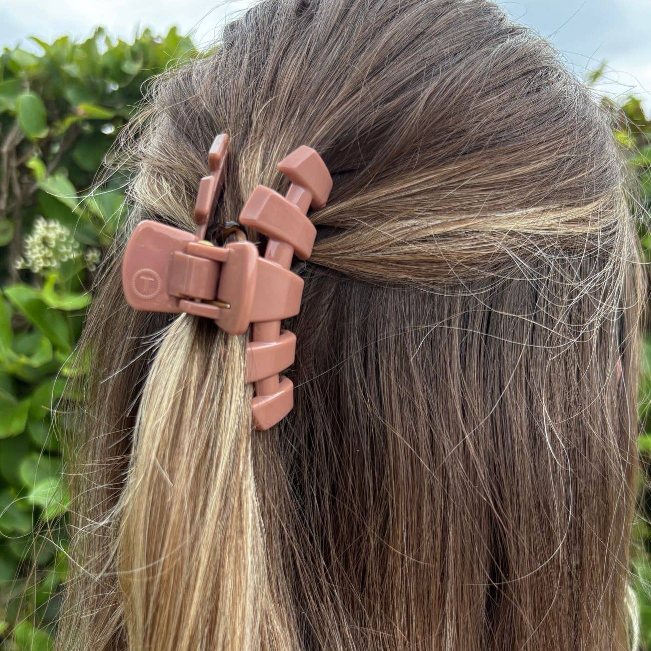 Classic Mocha Mousse Hair Clip