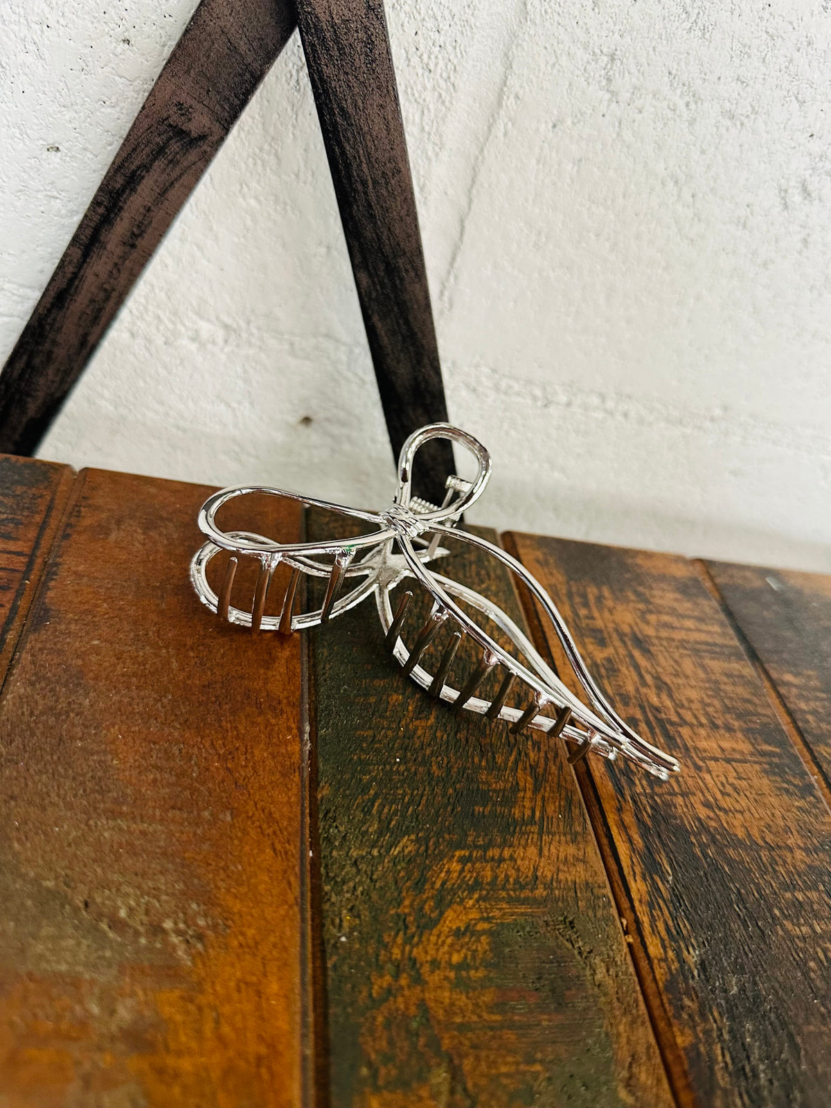 Silver Bow Metal Hair Claw Clip