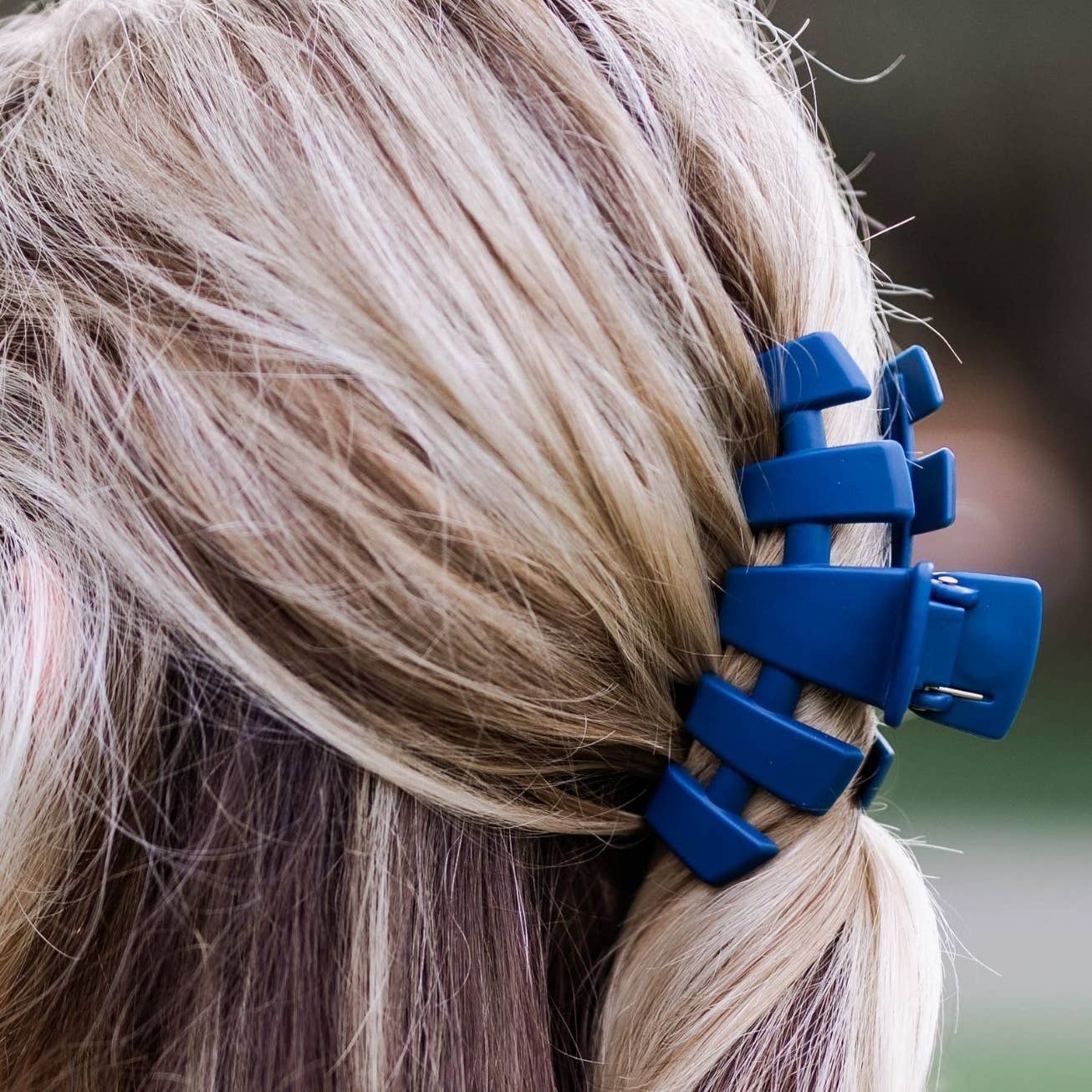 Classic Midnight Rain Hair Clip