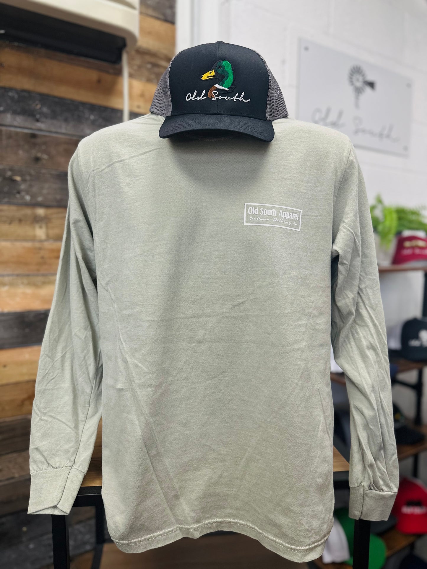 Circled Woodie Long Sleeve Tee