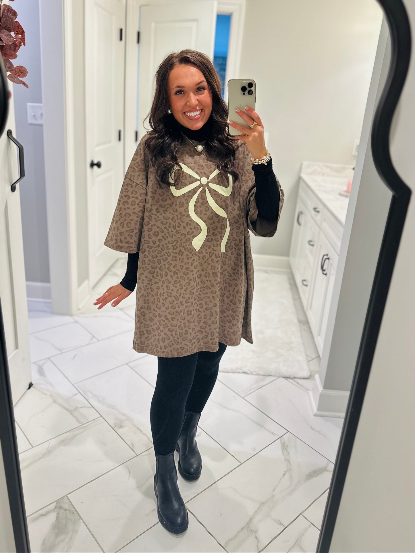 The Zaya Bow & Leopard Oversized Tee