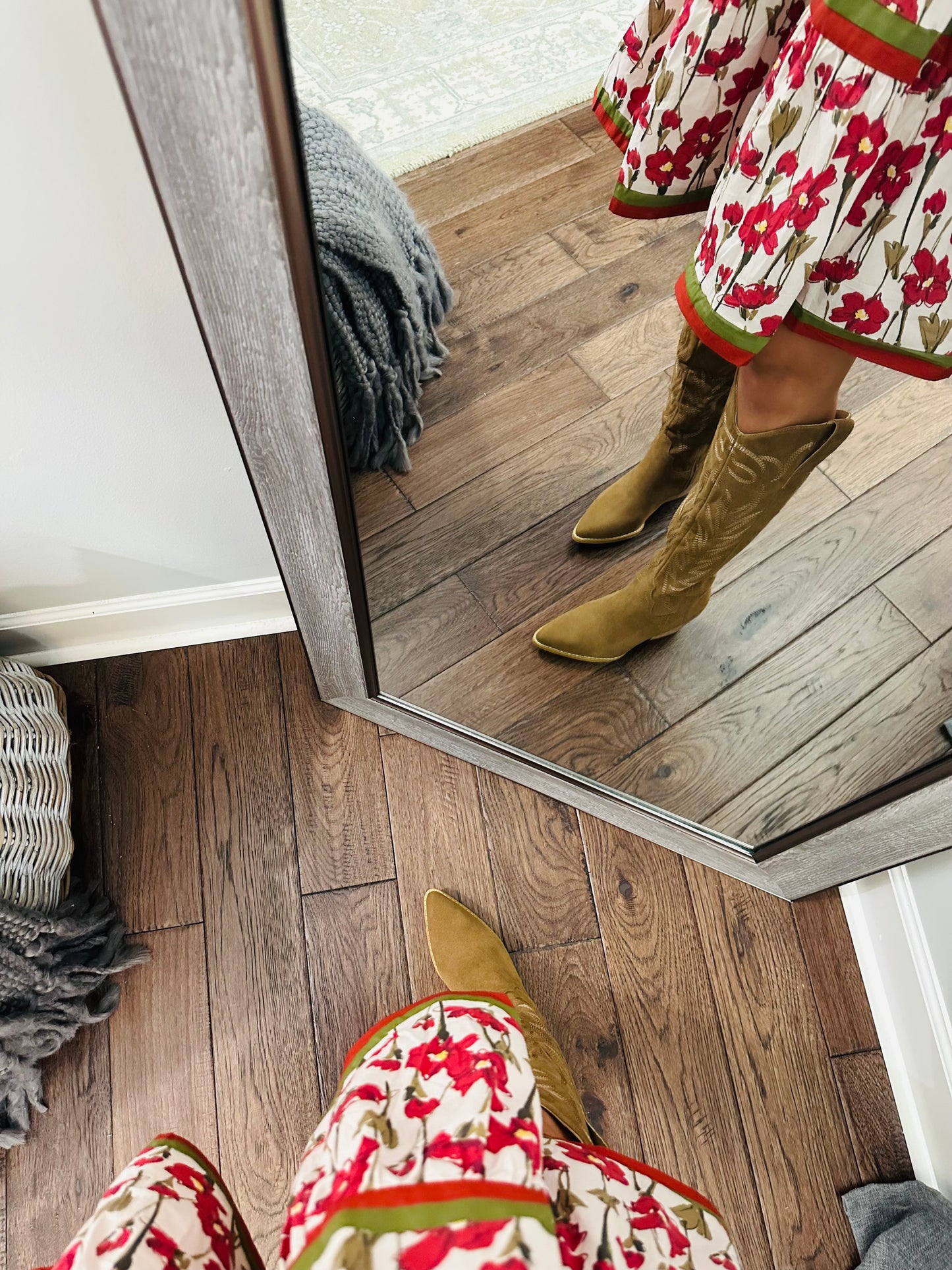 The Samara Brown Western Boot