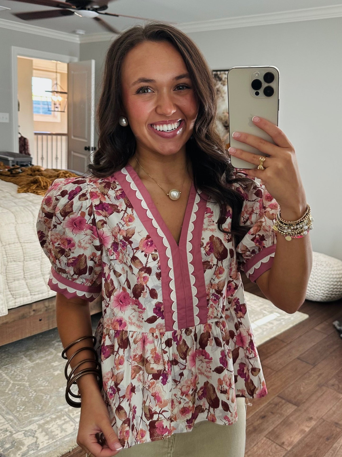The Mabel Mauve Floral Scallop Trim Top
