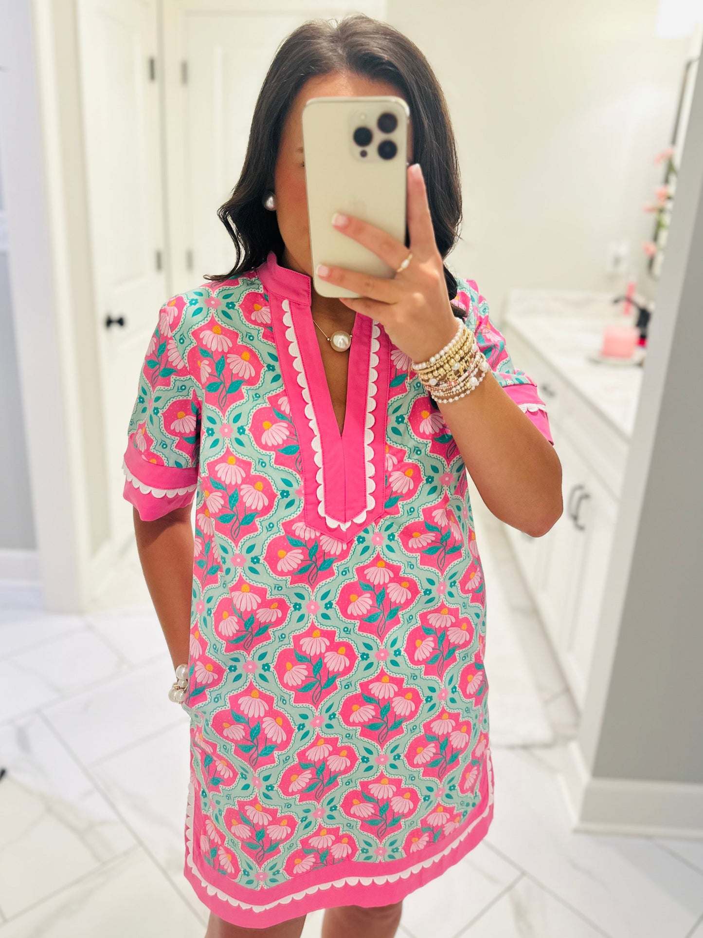 The Emma Pink Floral Shift Dress