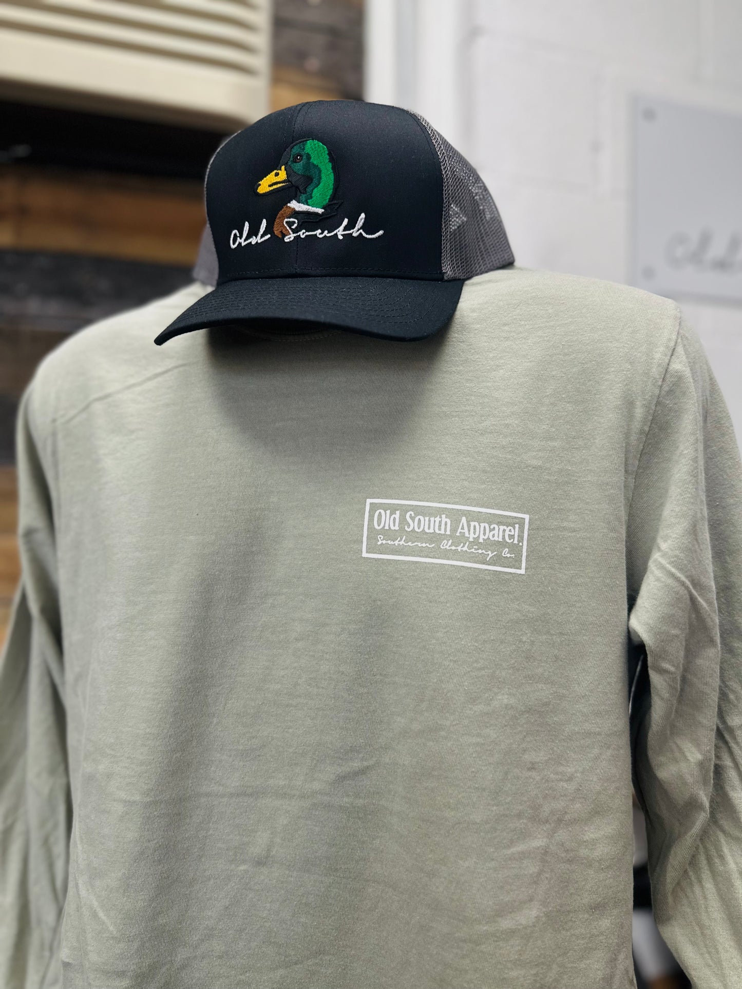 Circled Woodie Long Sleeve Tee