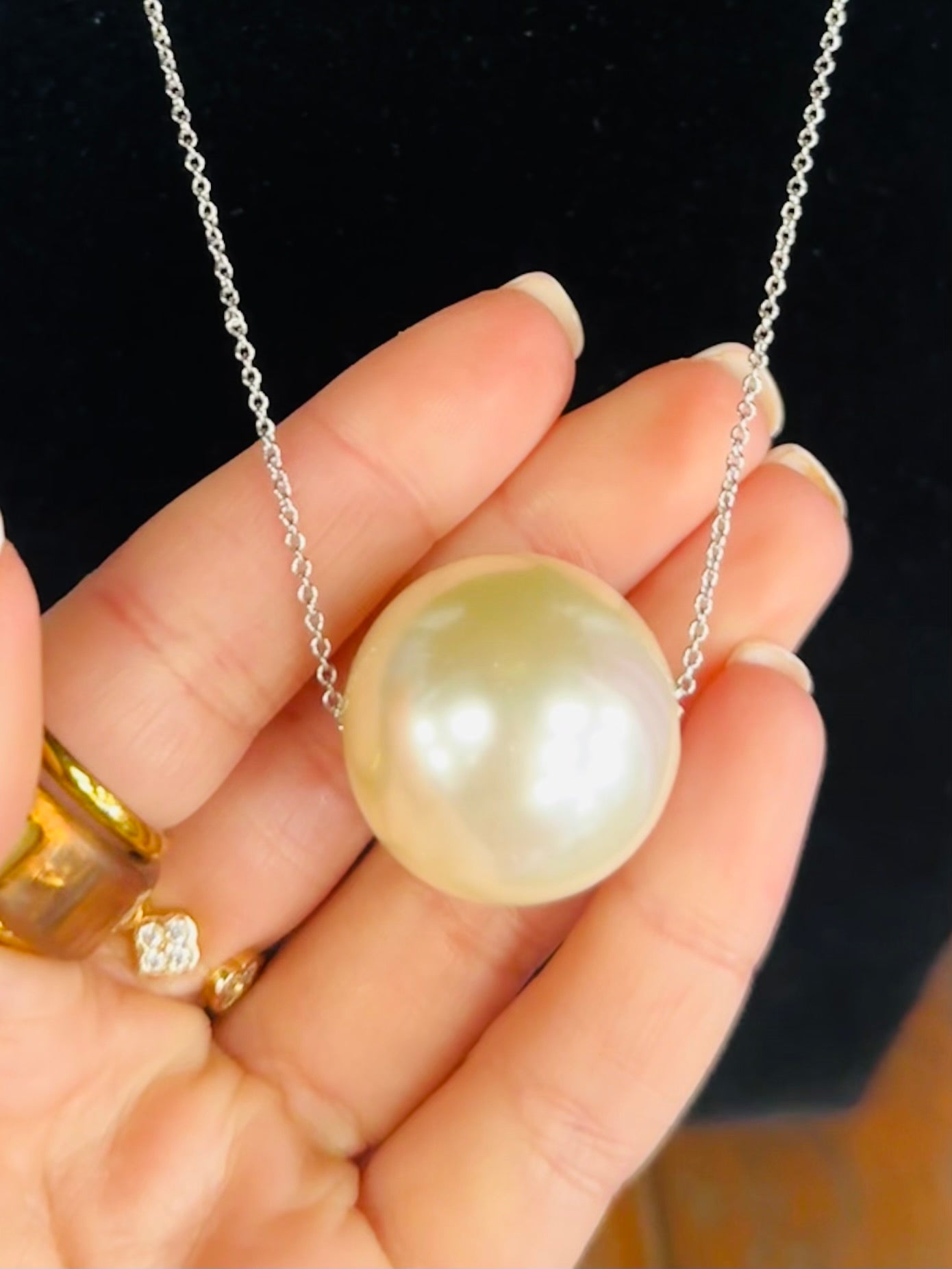 23mm Pearl Drop Pendant Necklace - Silver