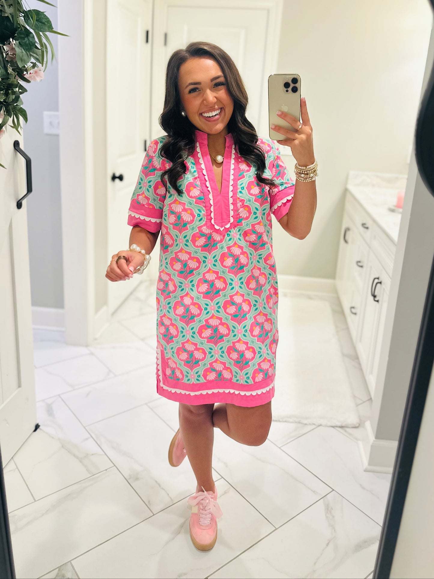 The Emma Pink Floral Shift Dress