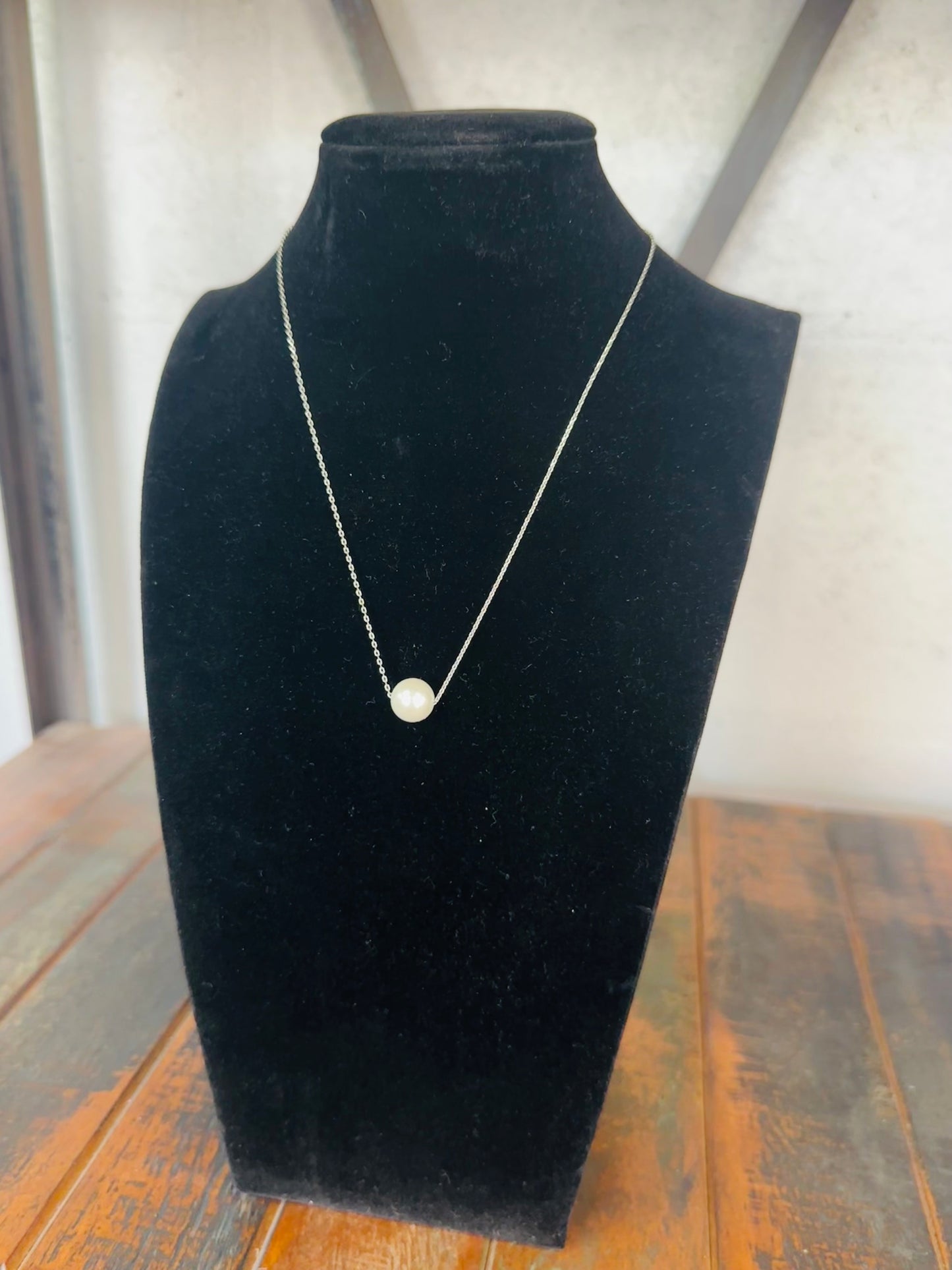 6mm Pearl Pendant Silver Necklace