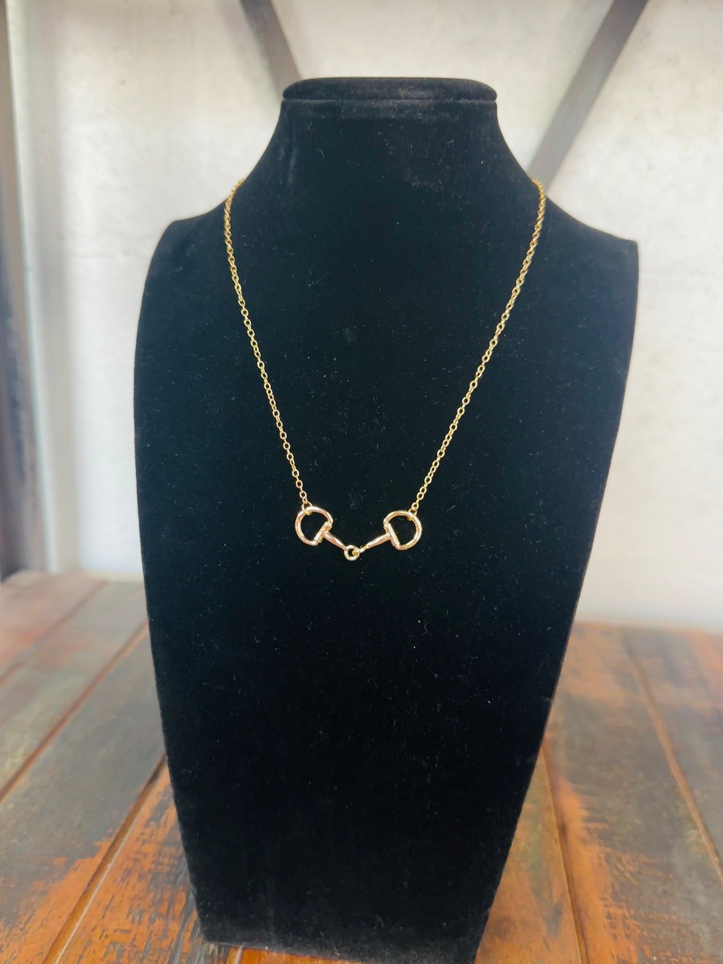 Gold Linked Horsebit Necklace