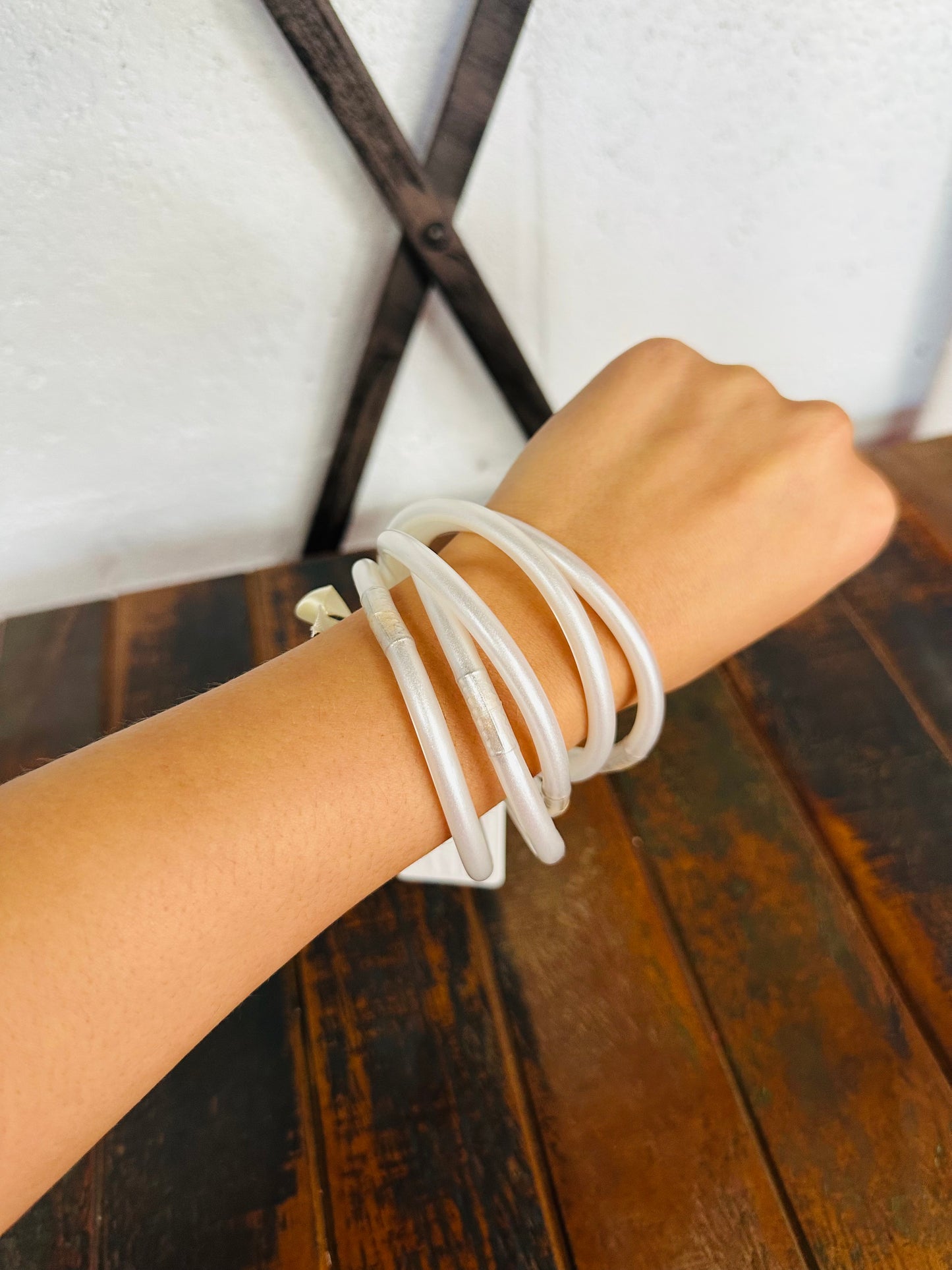 White Shimmer Jelly Bangle Set