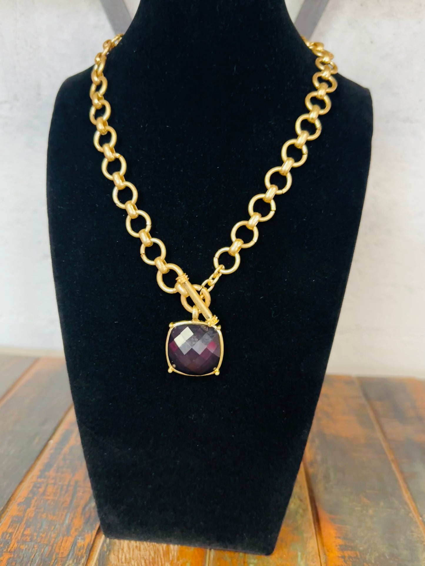 Black Square Stone Pendant Necklace
