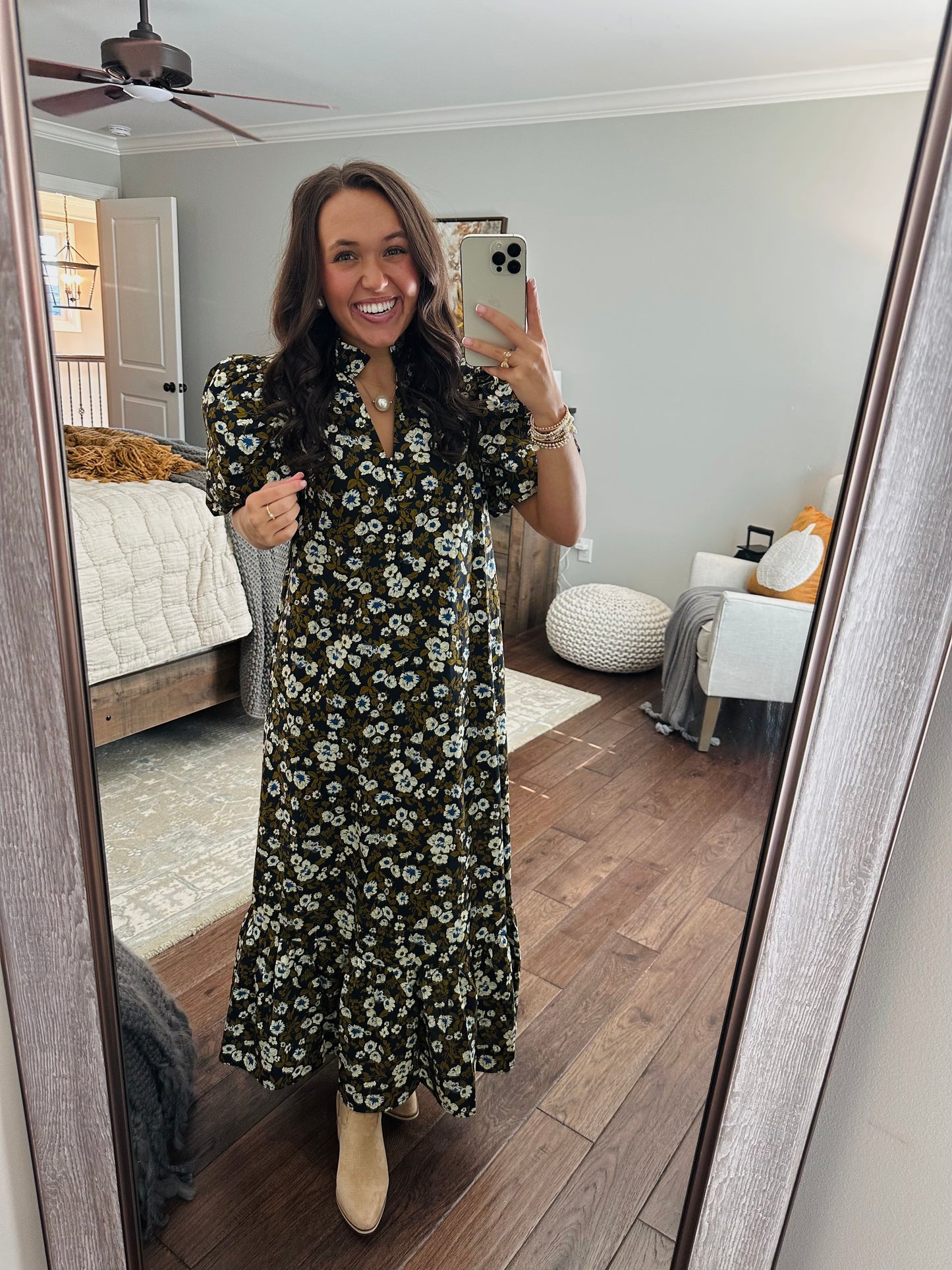 The Mila Navy Floral Maxi Dress