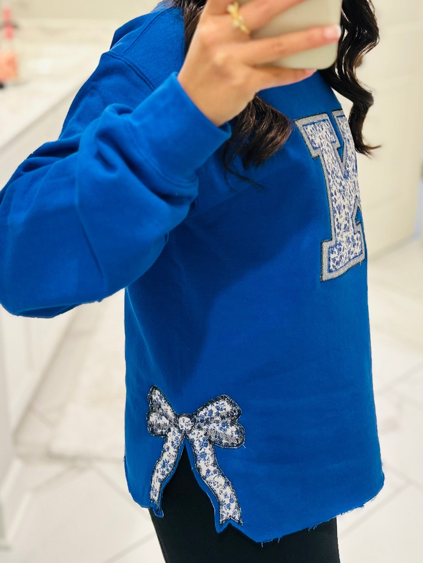 The Kentucky Glitter Embroidered Bow Side Sweatshirt