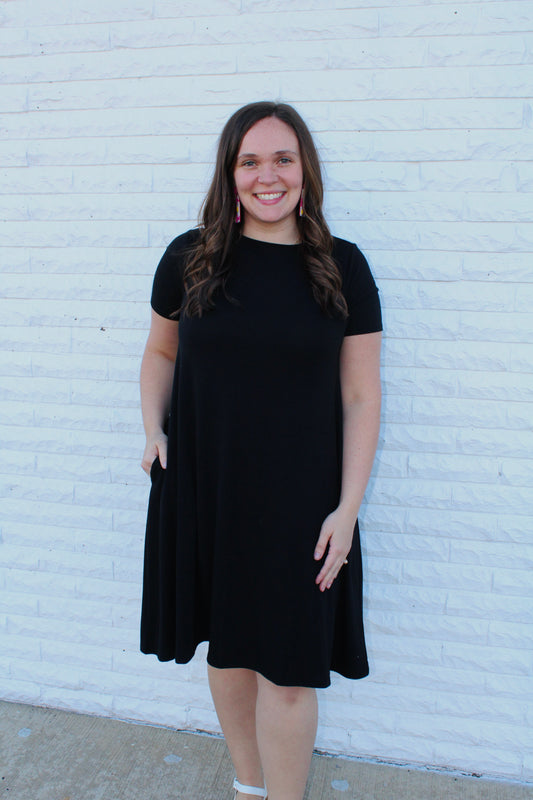 Black Short Sleeve Swing Dress