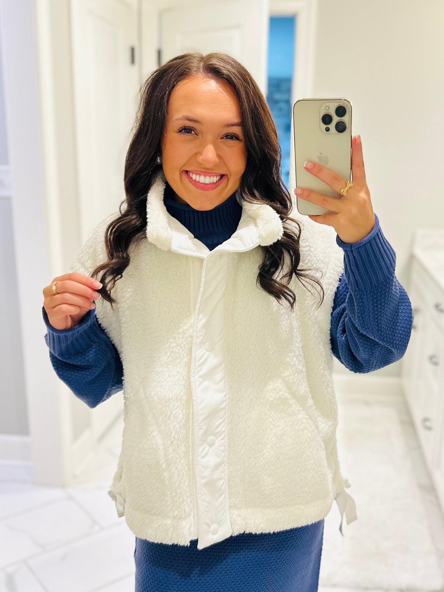 The Cozy White Sherpa Bow Detail Vest