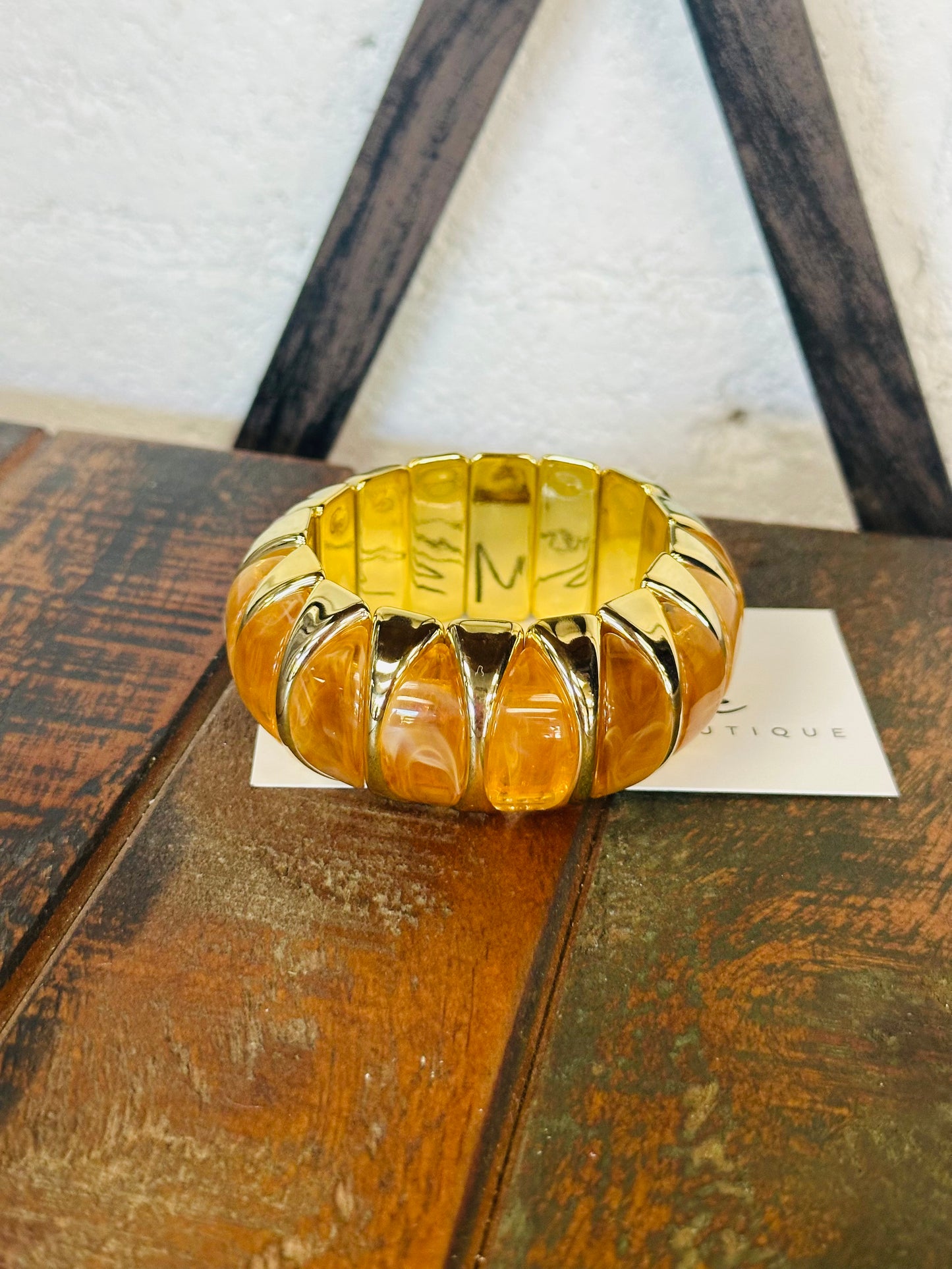Light Tortoise Wedge Stretch Bracelet