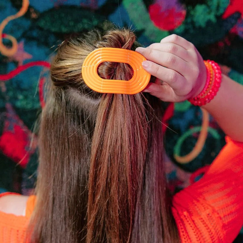 Day Rave Flat Round Hair Clip