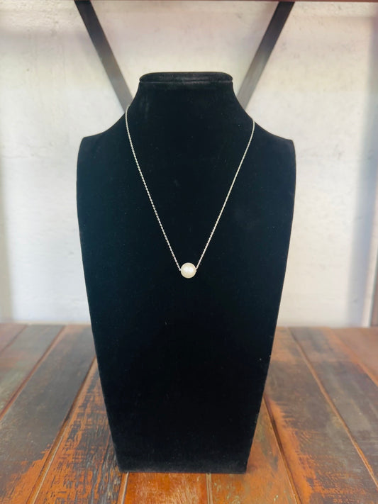 Classic Pearl Pendant Necklace - Silver
