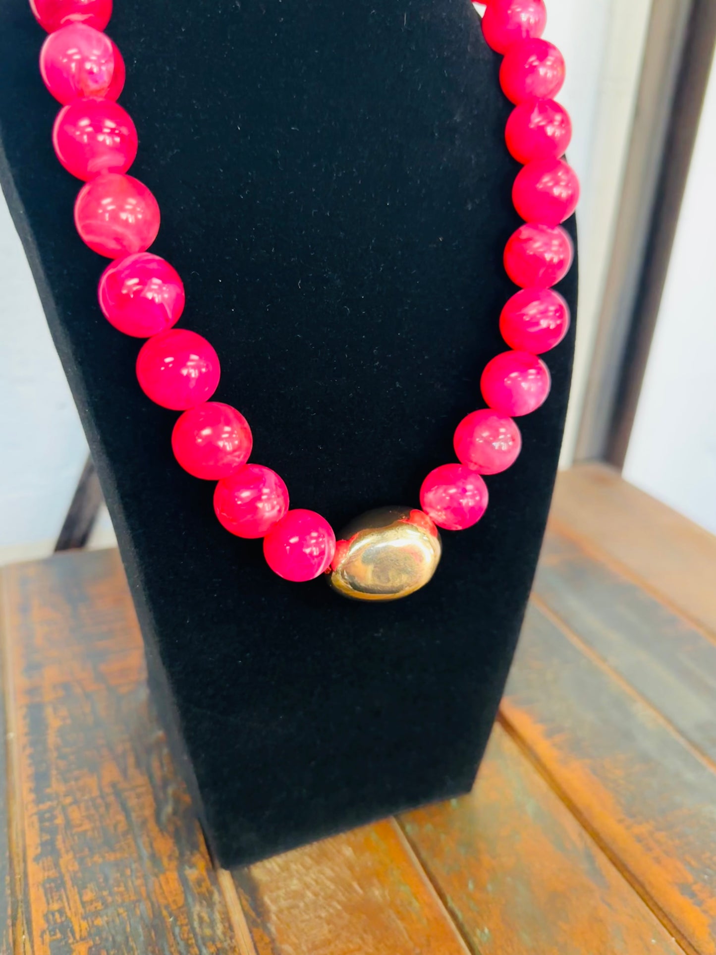 Fuchsia Marble Beaded Necklace