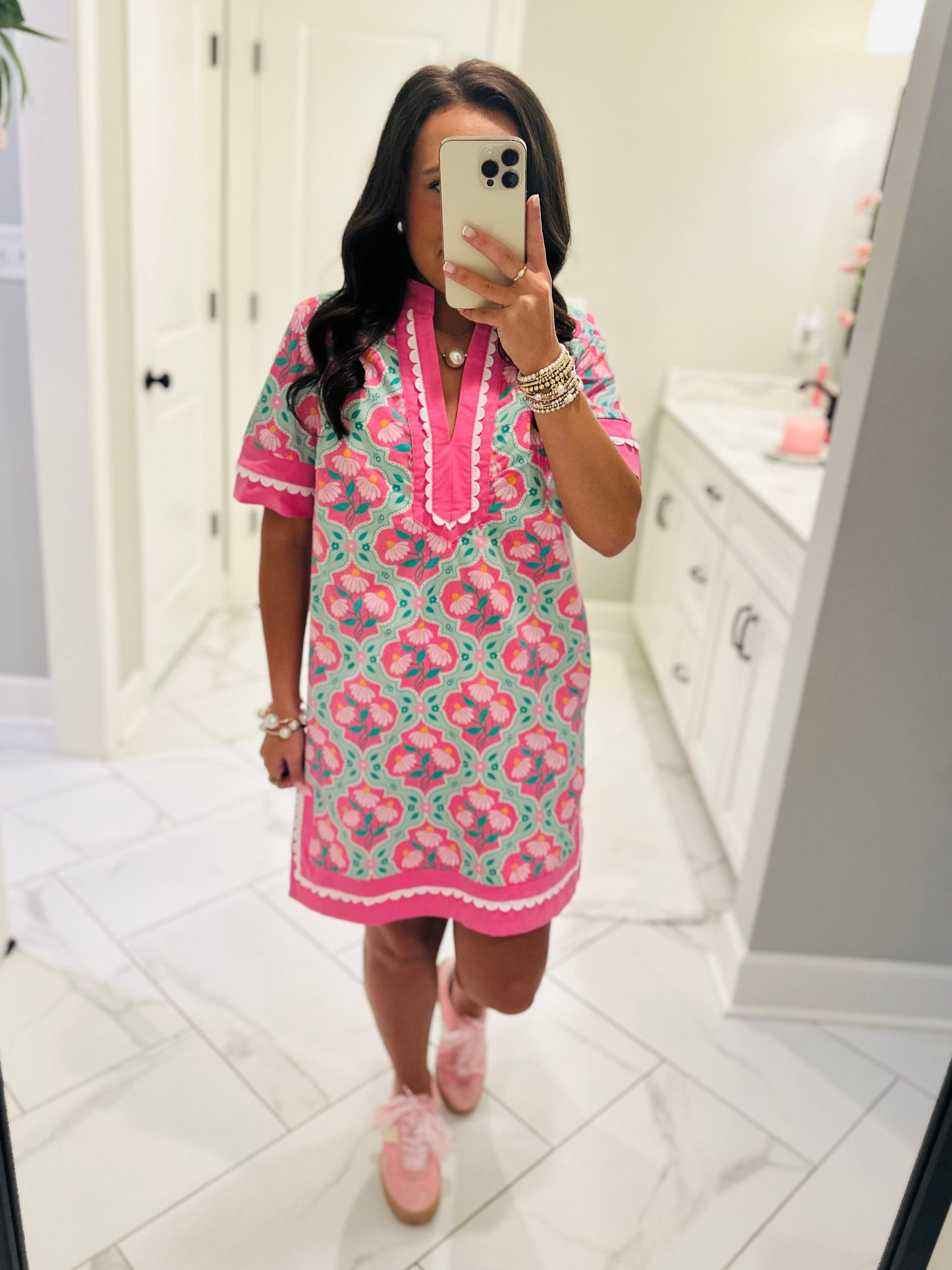 The Emma Pink Floral Shift Dress