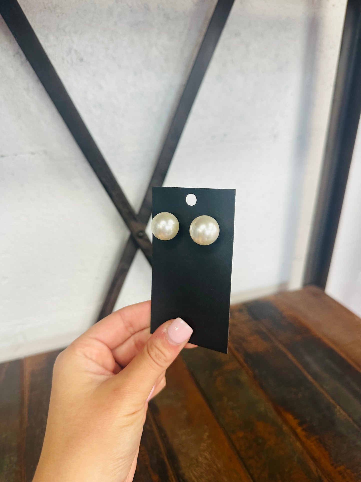 16mm Pearl Stud Earring