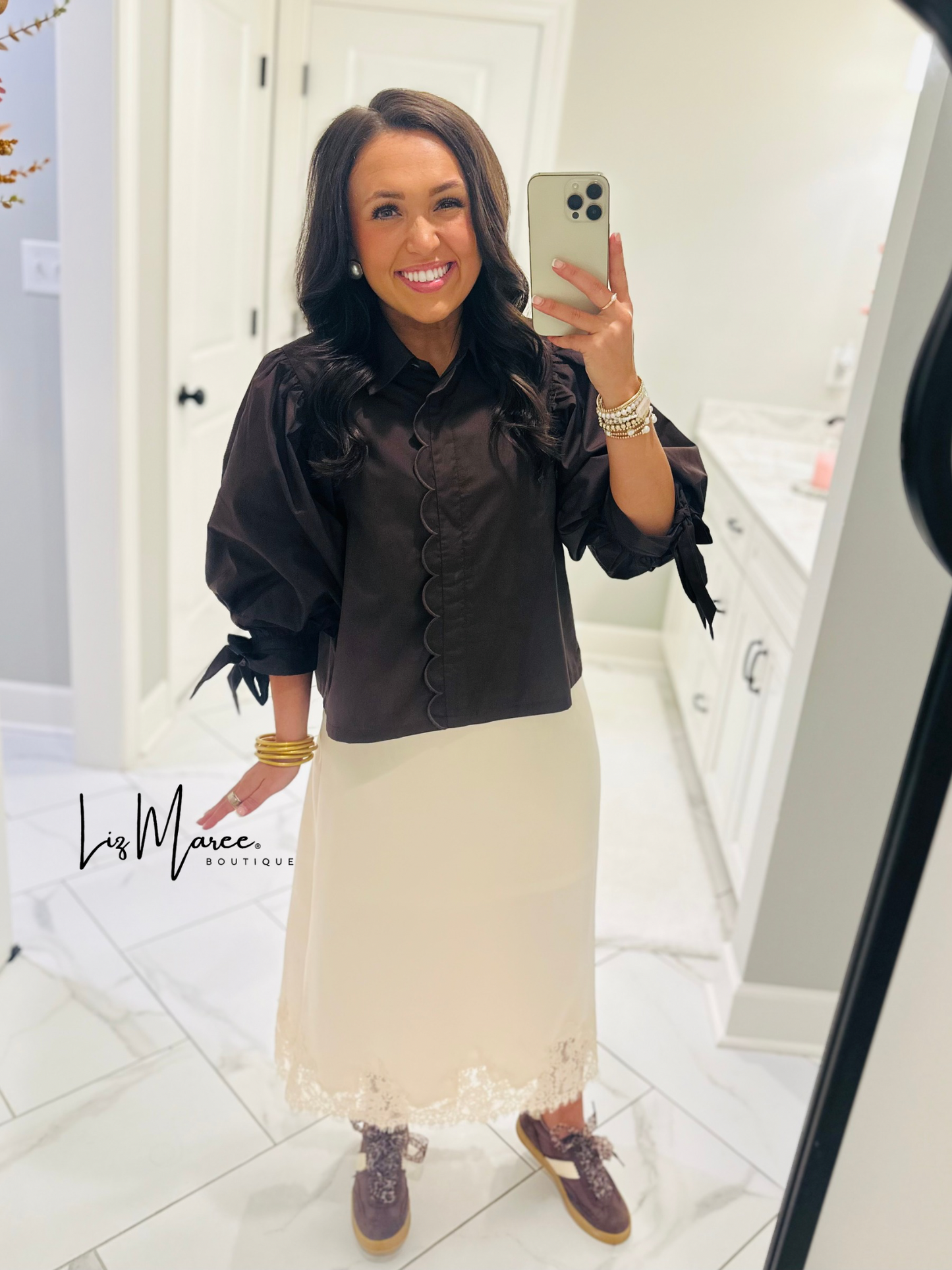 The Bruna Brown Scallop Trim Top