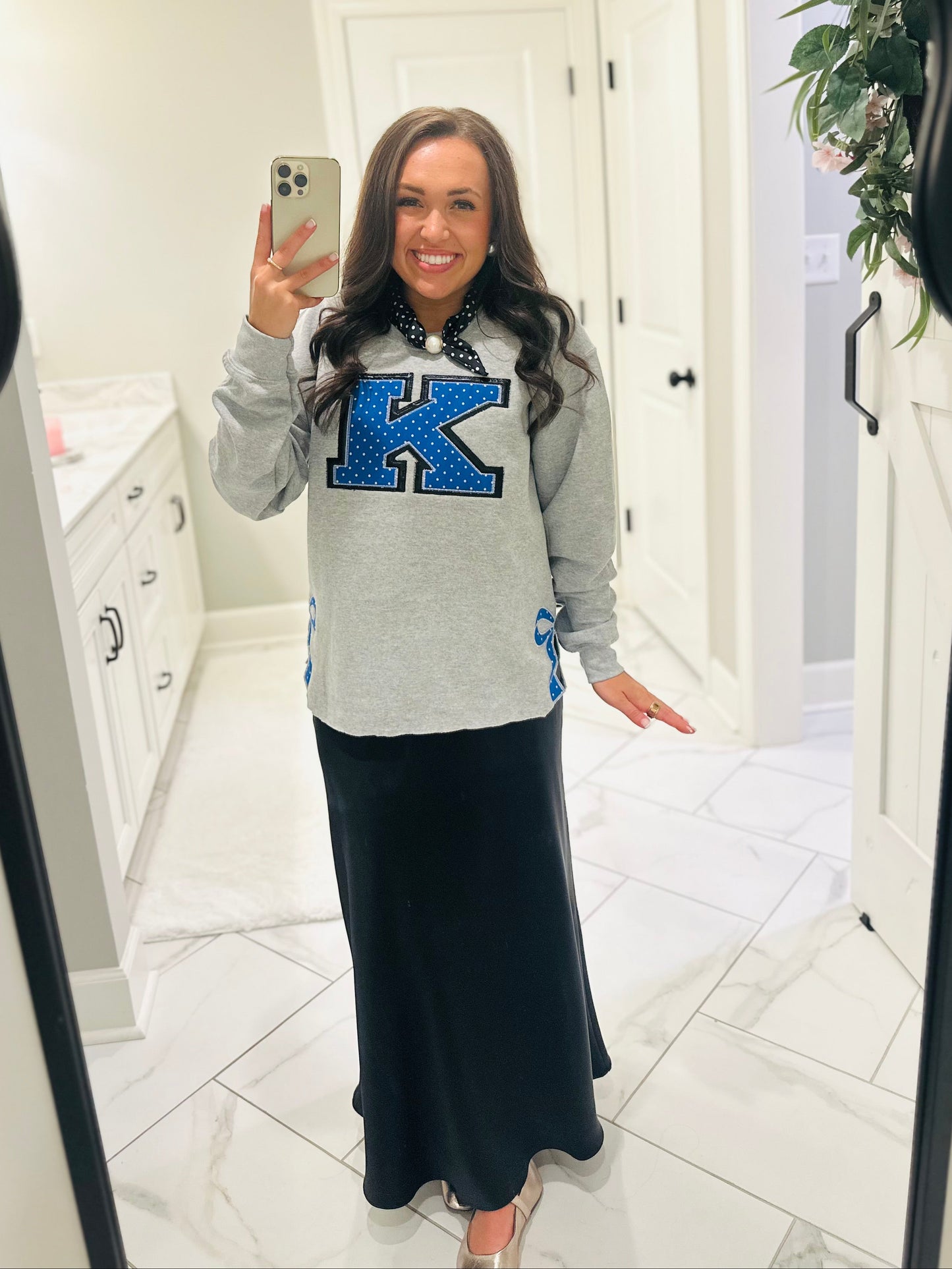 The Kentucky Polka Dot Embroidered Bow Side Sweatshirt