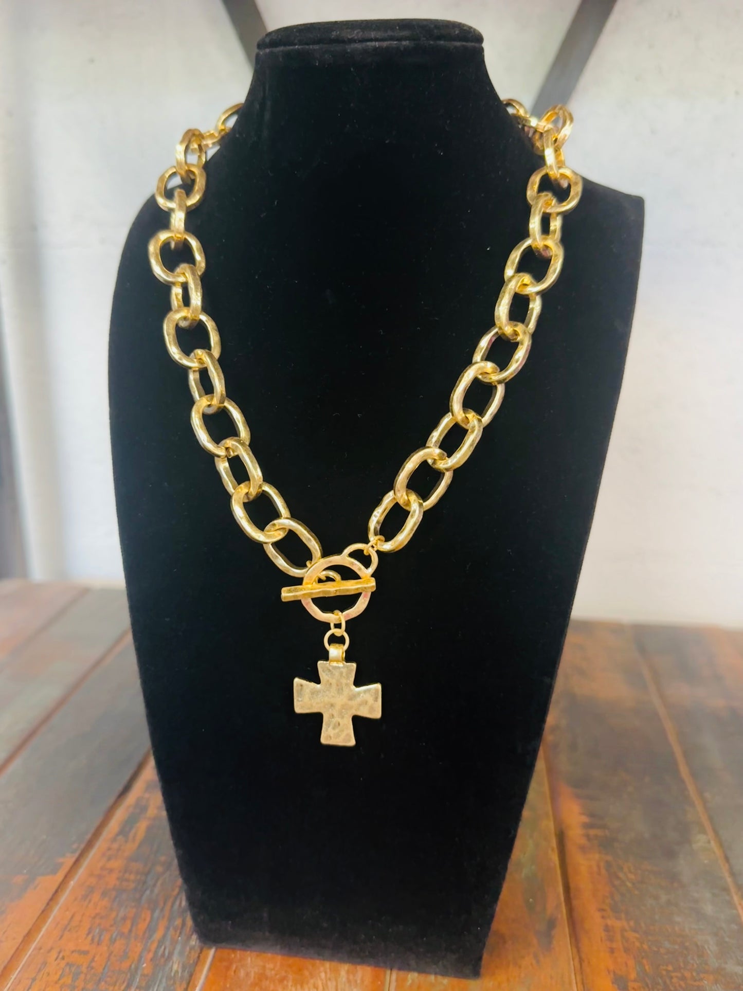 Gold Chunky Chain Hammered Cross Necklace