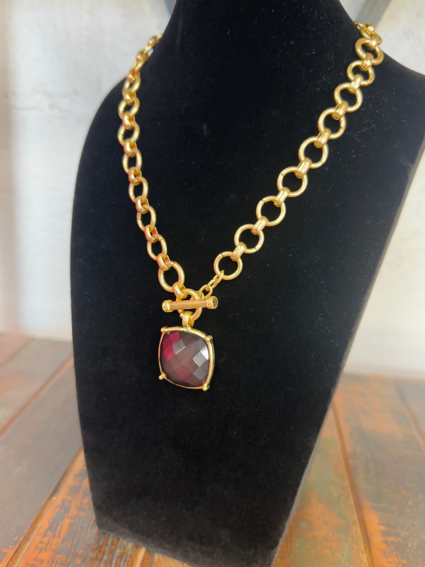 Black Square Stone Pendant Necklace