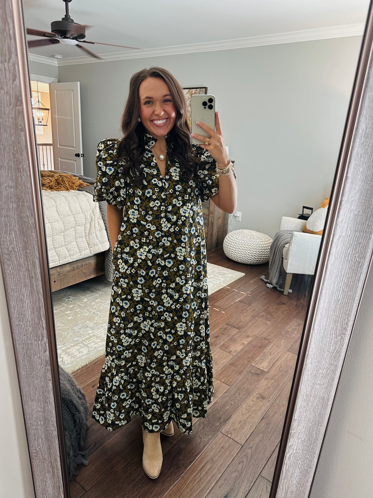 The Mila Navy Floral Maxi Dress