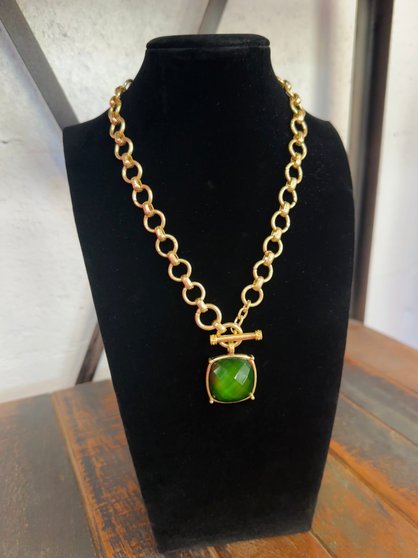 Dark Green Square Stone Pendant Necklace