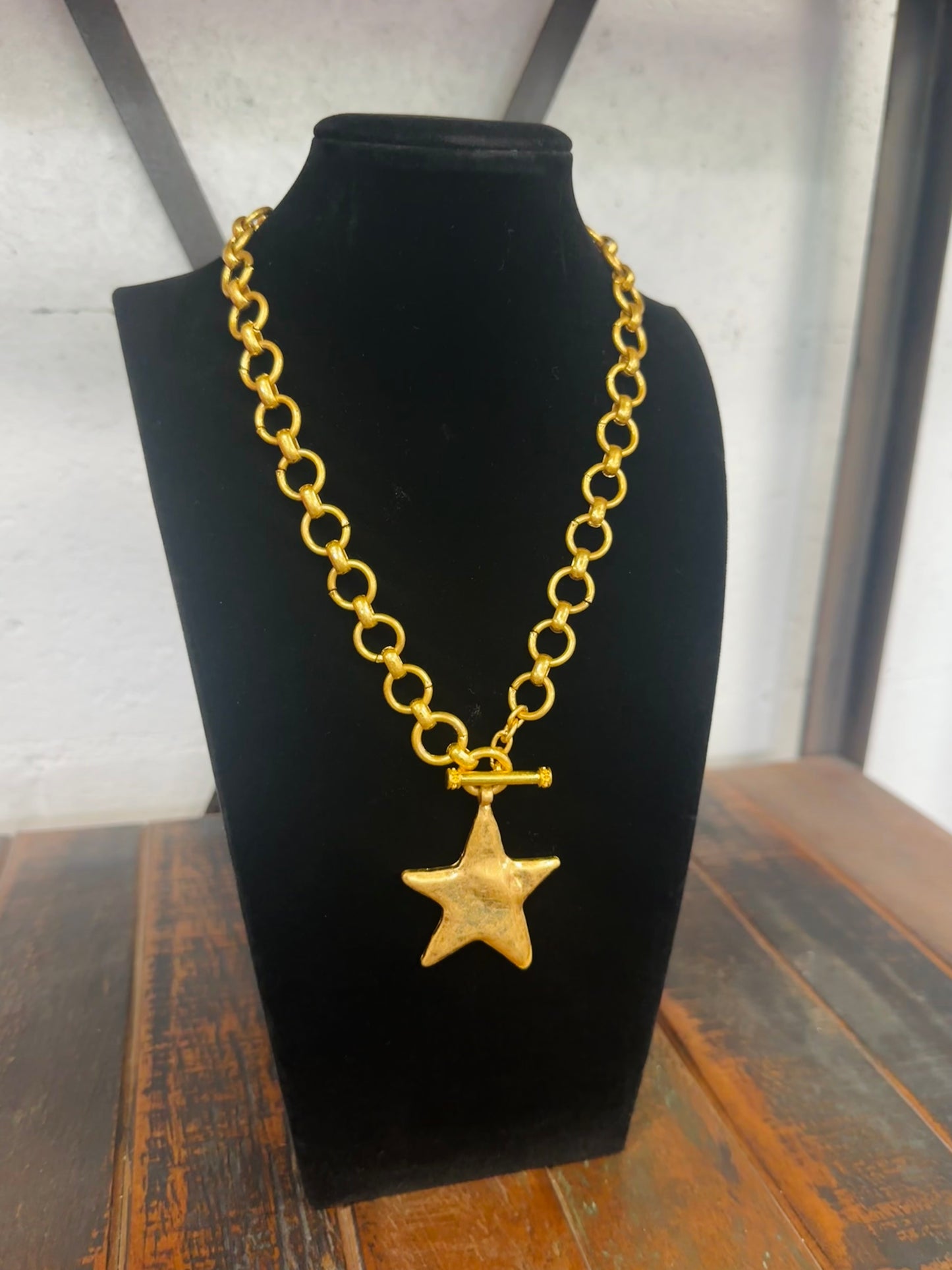 Gold Hammered Star Necklace