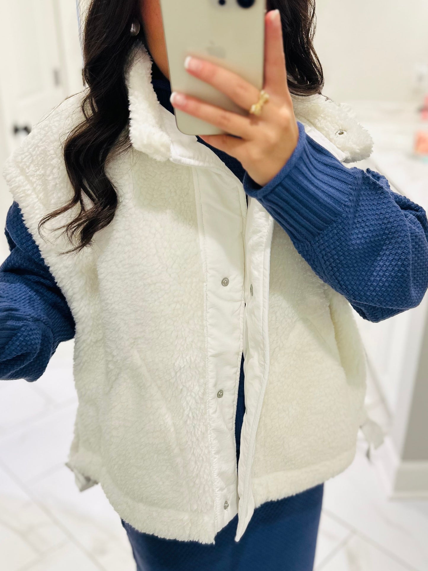The Cozy White Sherpa Bow Detail Vest