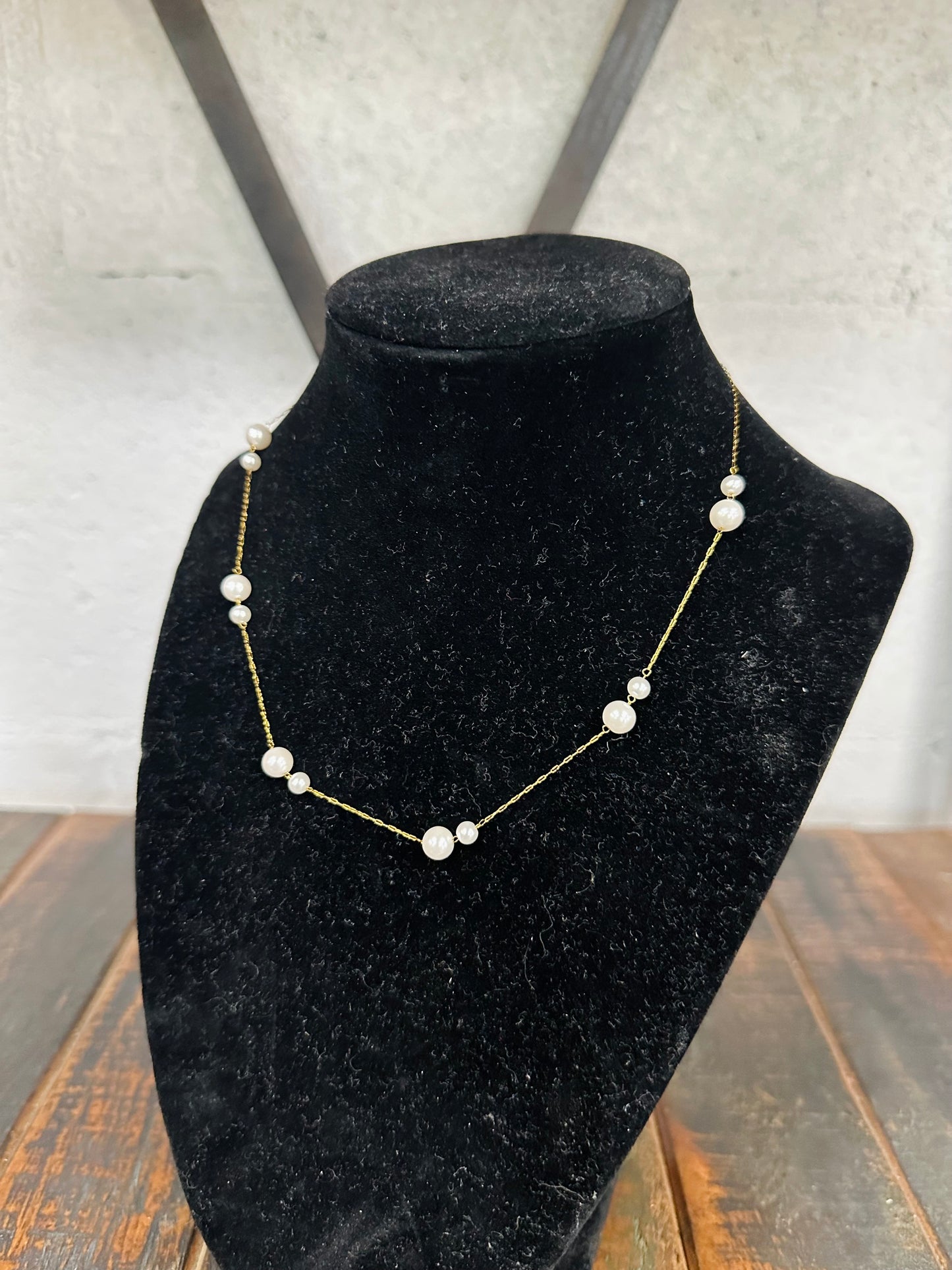 Dainty Pearl Cluster Necklace