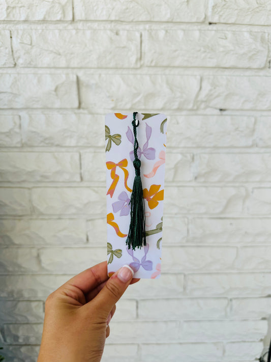 Coquette Bow Pattern Tassel Bookmark