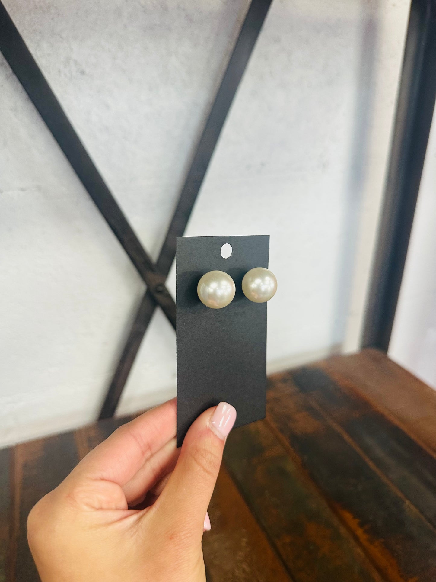 16mm Pearl Stud Earring