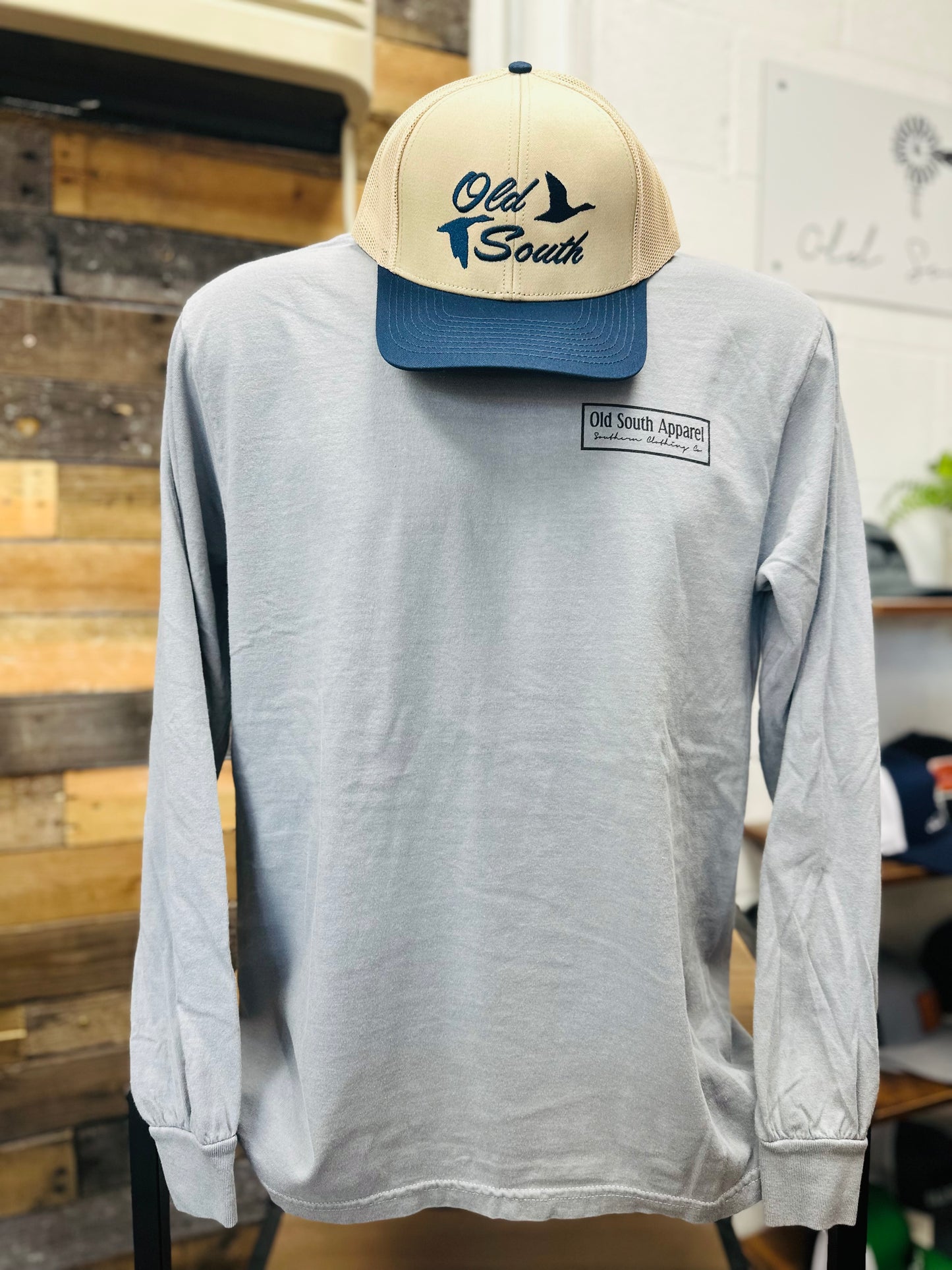 Old School Tow Long Sleeve Tee