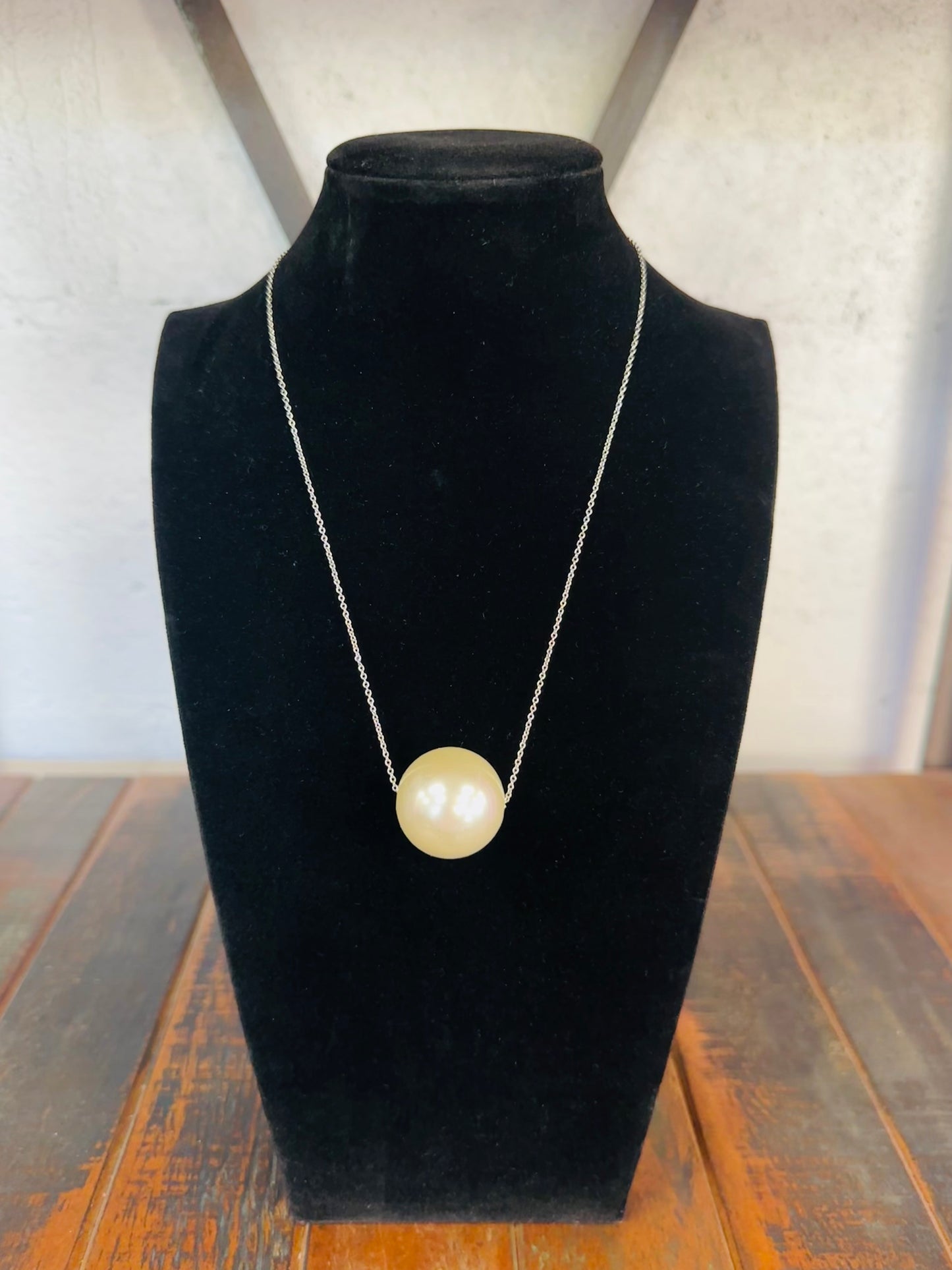 23mm Pearl Drop Pendant Necklace - Silver