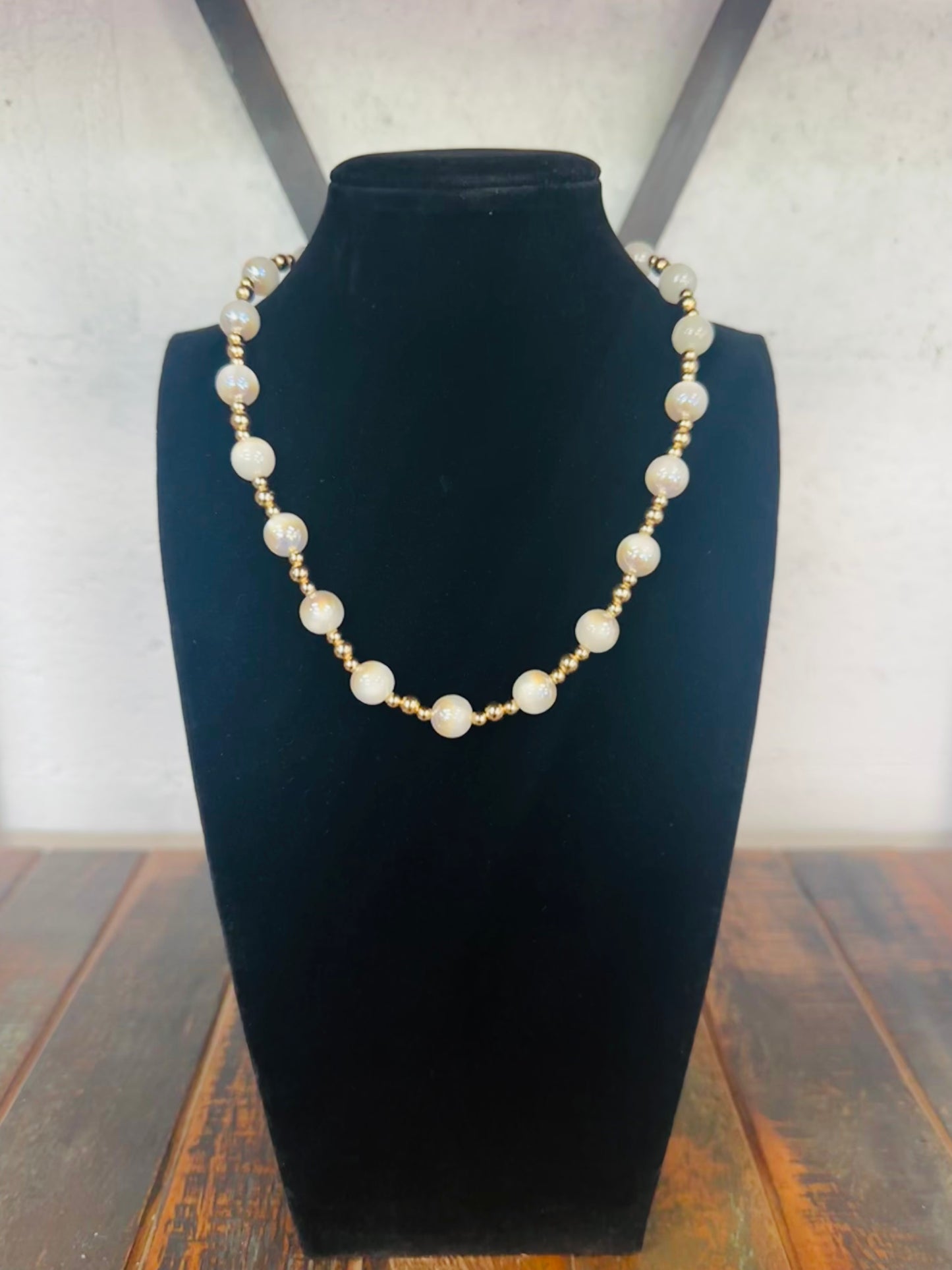 White + Gold Bead Ball Necklace
