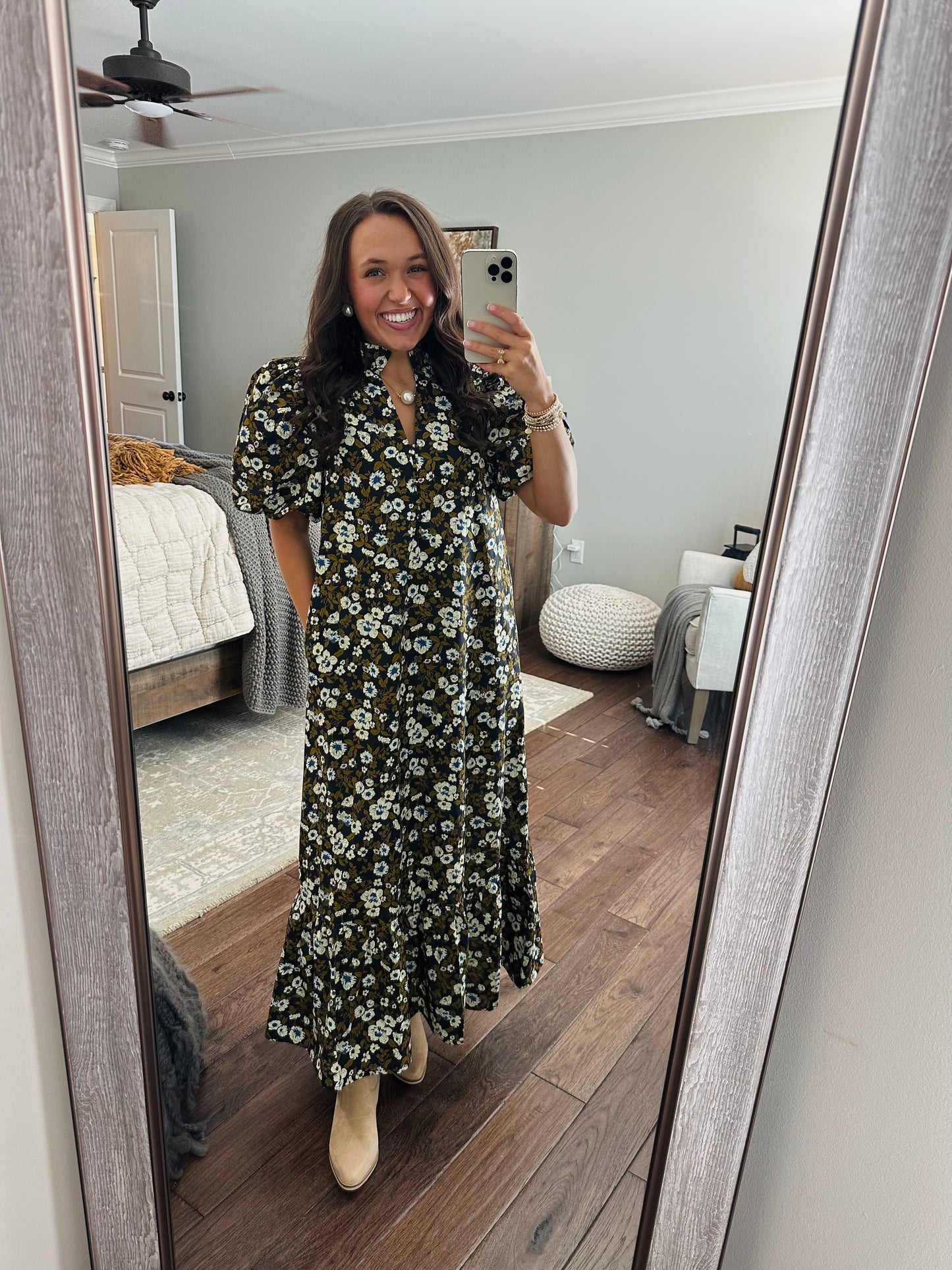 The Mila Navy Floral Maxi Dress