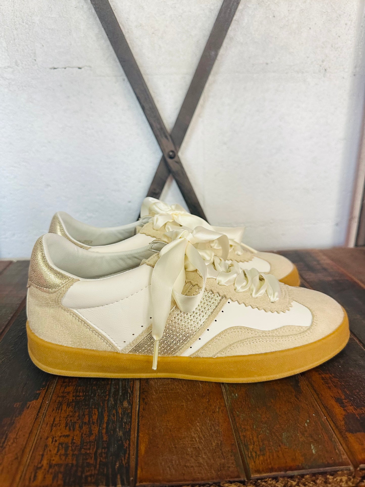 The Dixie Beige Gold Sneaker