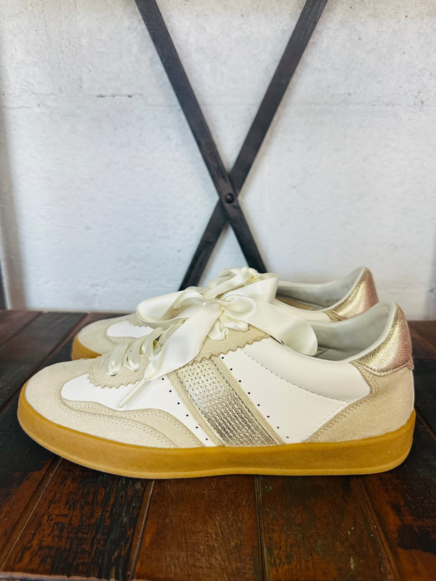 The Dixie Beige Gold Sneaker
