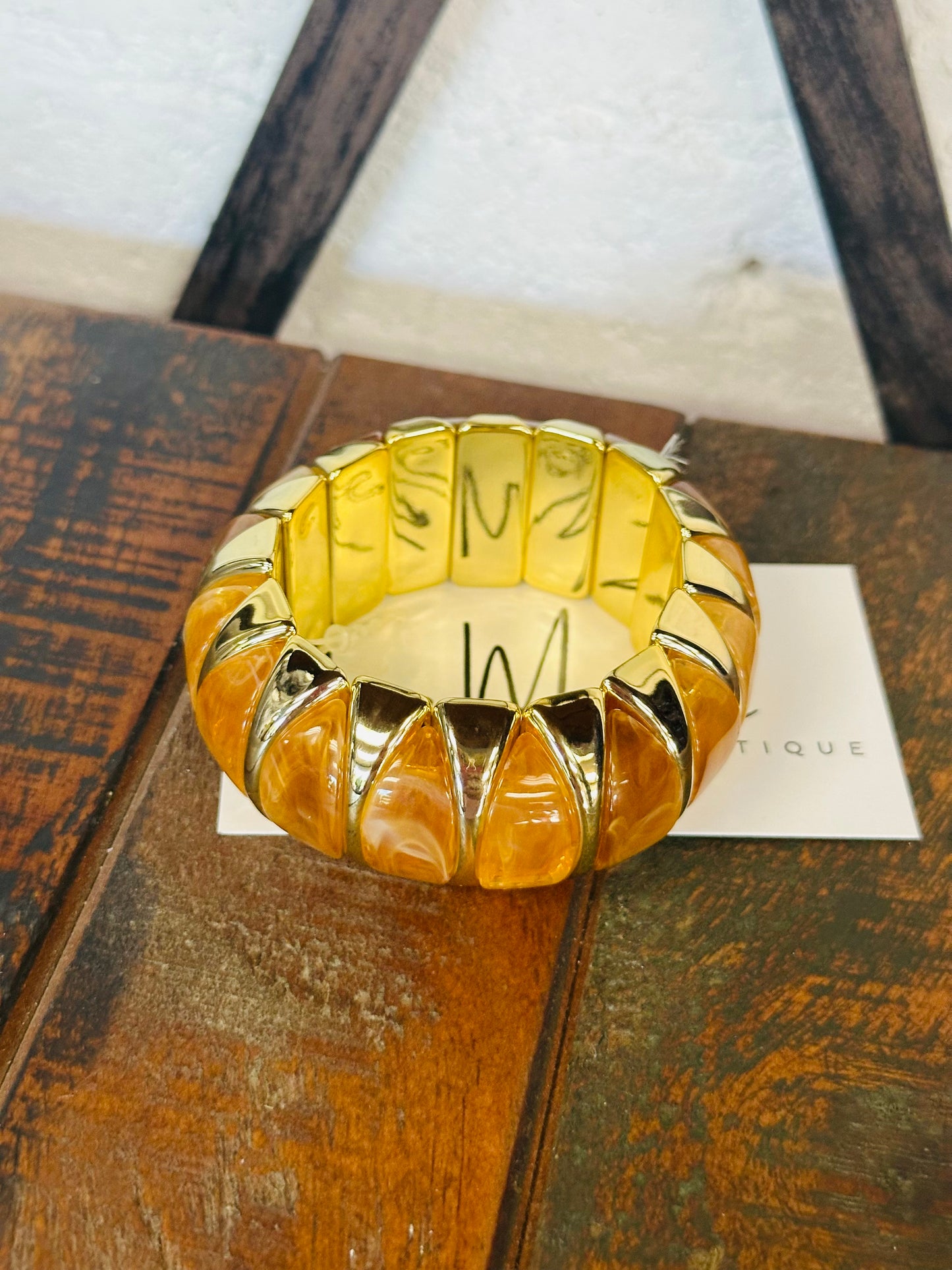 Light Tortoise Wedge Stretch Bracelet