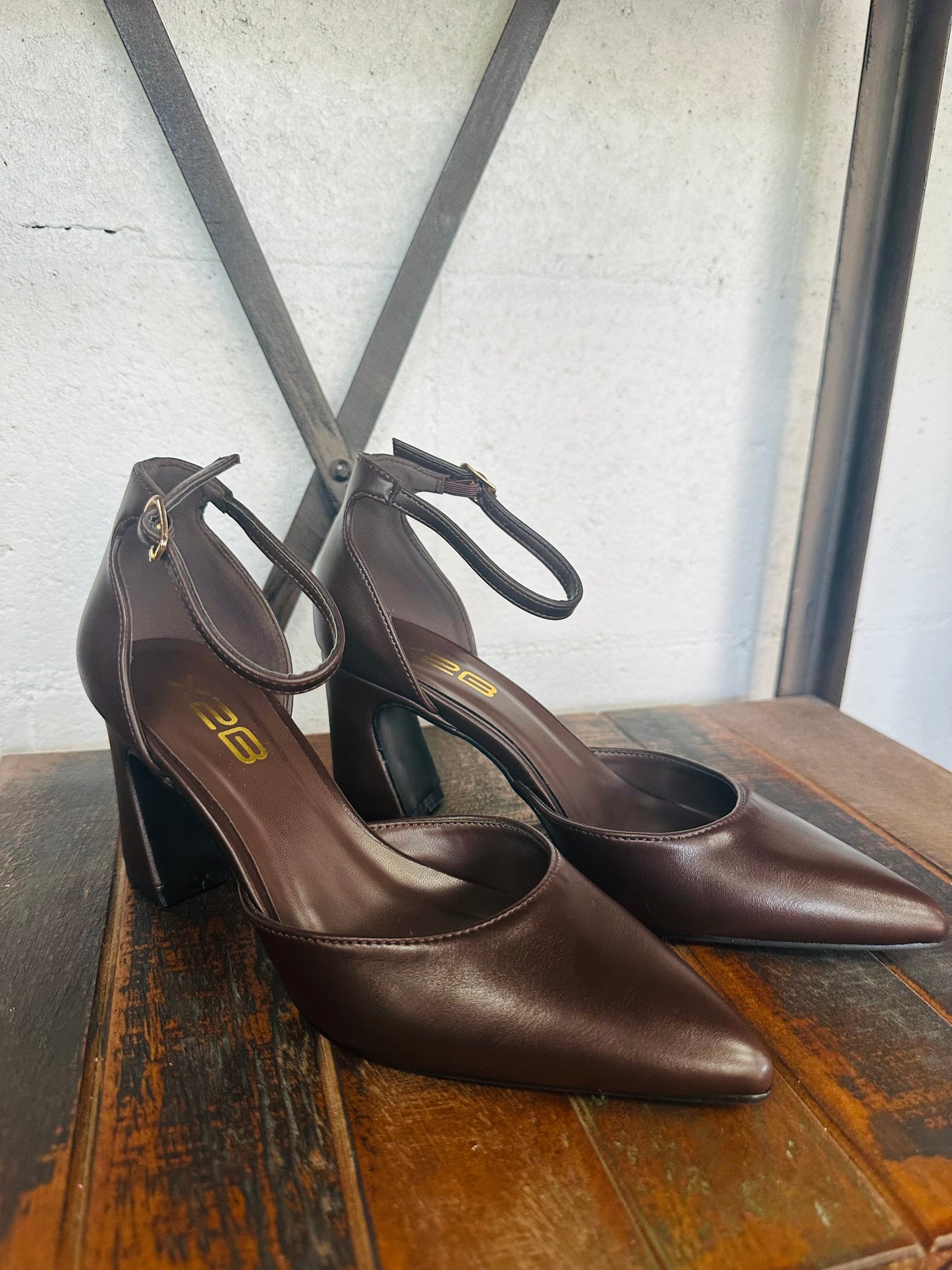 The Cresa Brown Block Heel Pumps